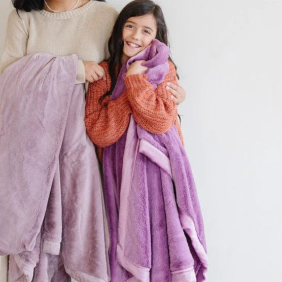 LUSH TODDLER BLANKETS - Image 12