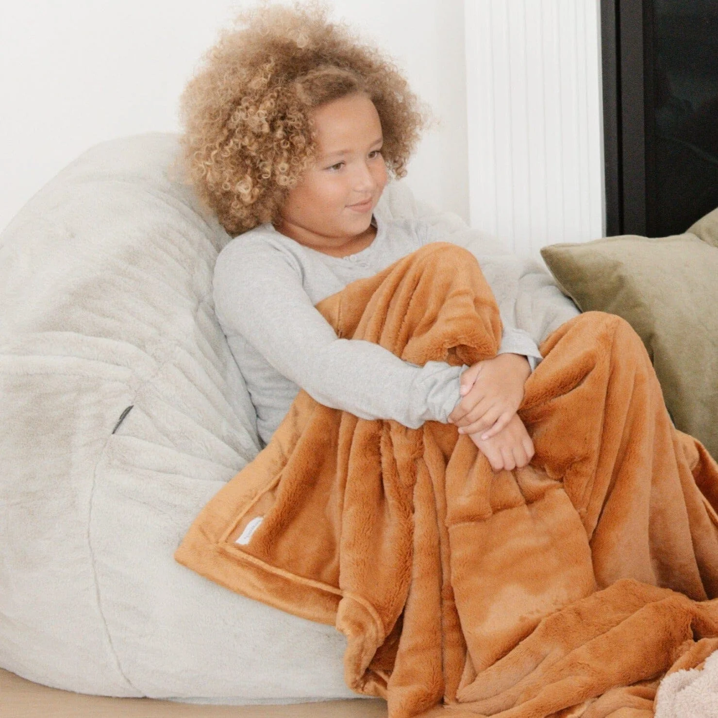 LUSH TODDLER BLANKETS - Image 30