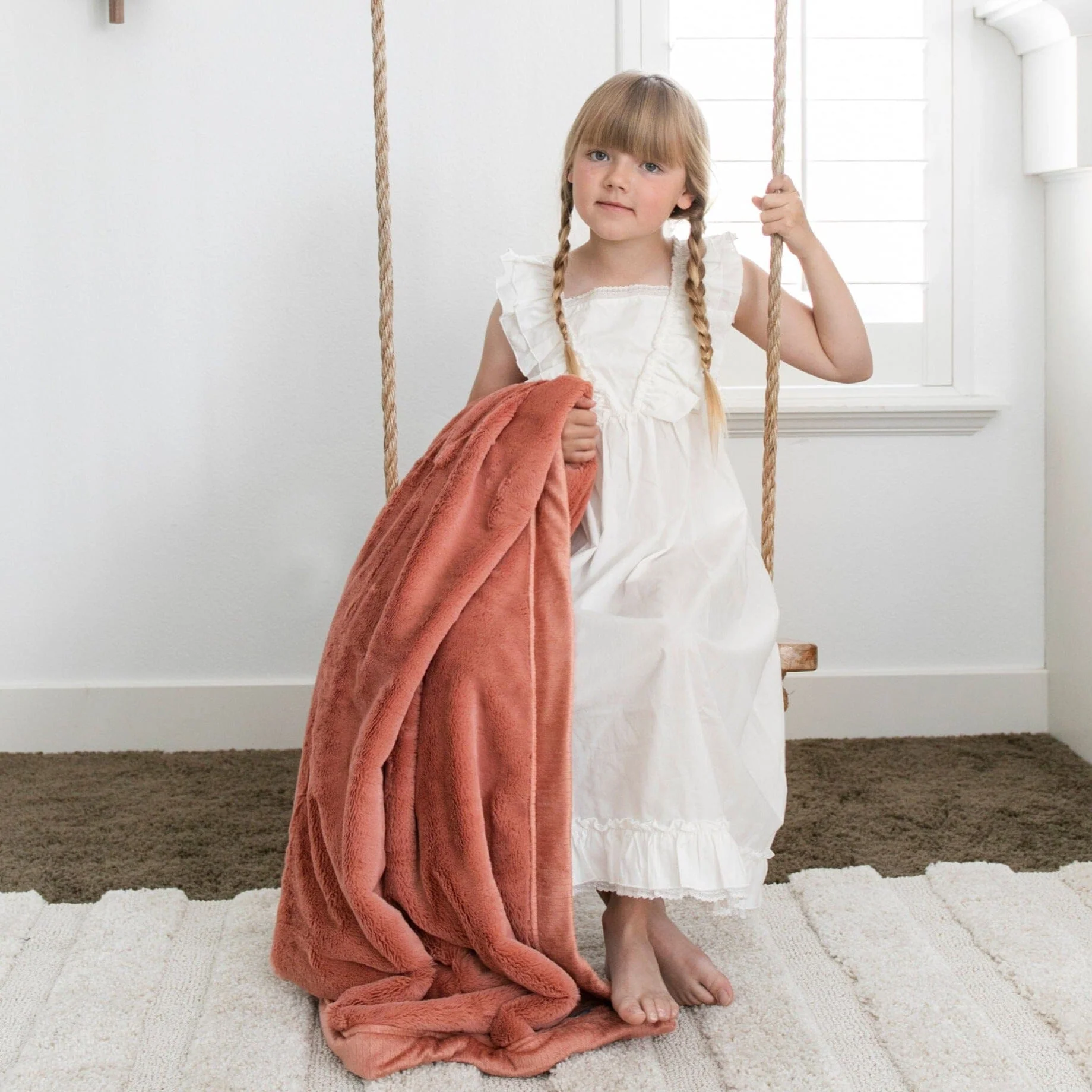 LUSH TODDLER BLANKETS - Image 39