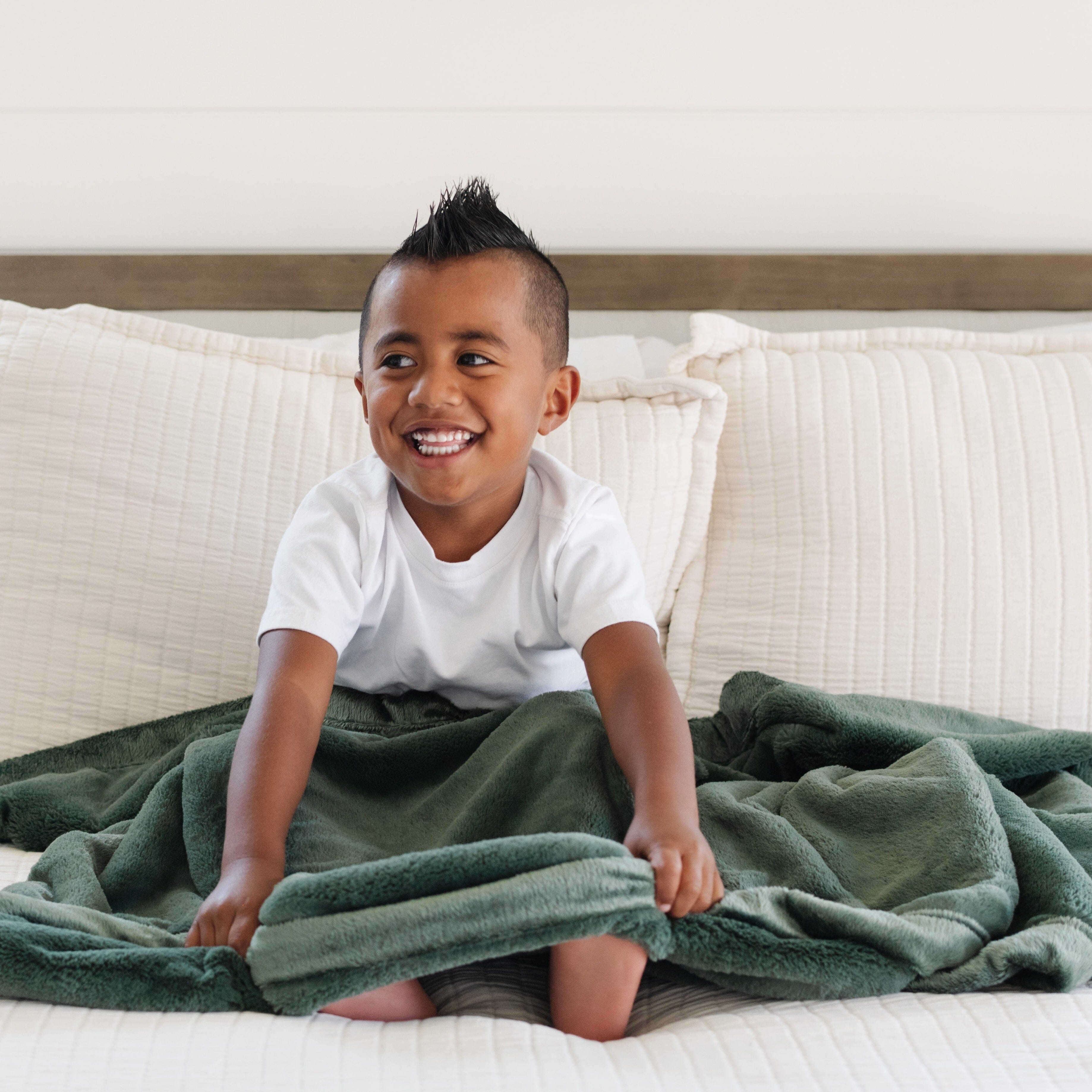 LUSH TODDLER BLANKETS - Image 52