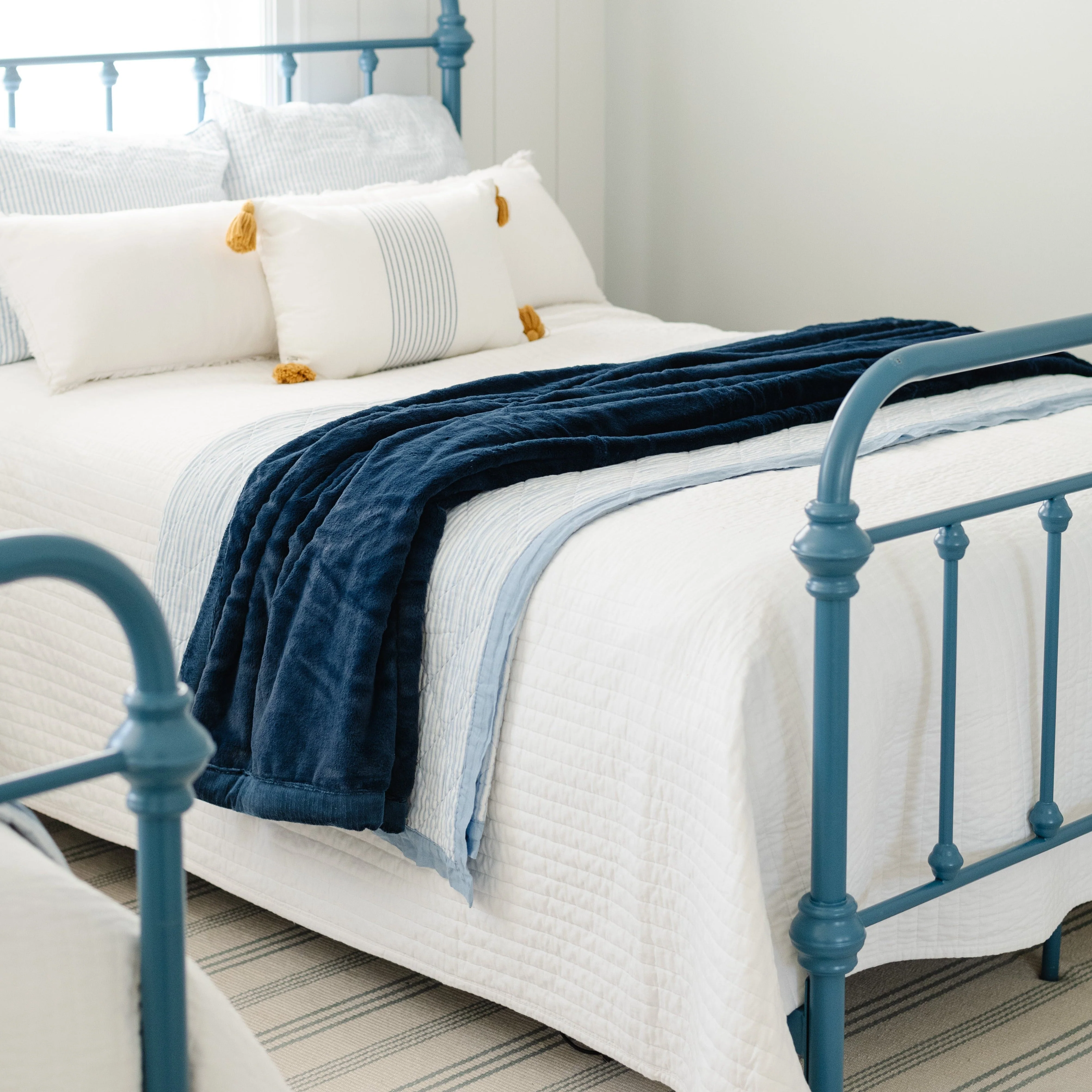 LUSH TODDLER BLANKETS - Image 55