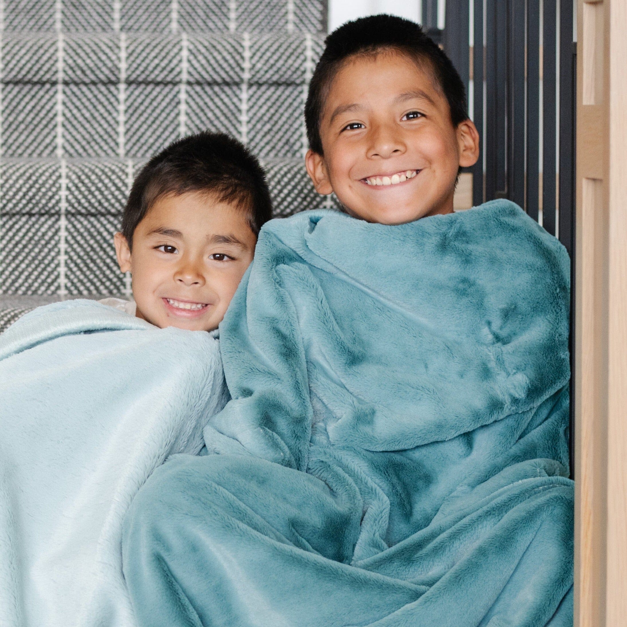 LUSH TODDLER BLANKETS - Image 69