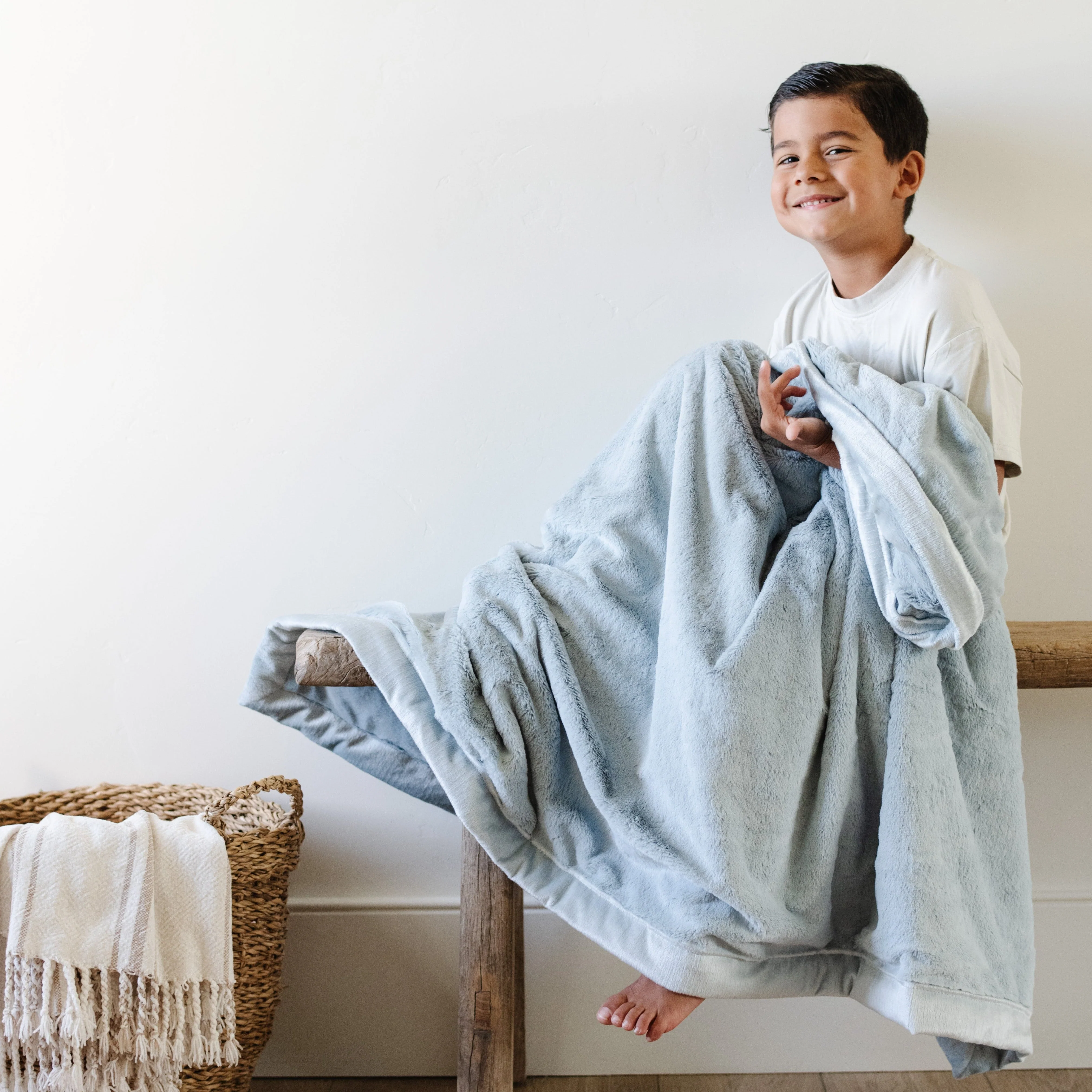 LUSH TODDLER BLANKETS - Image 82