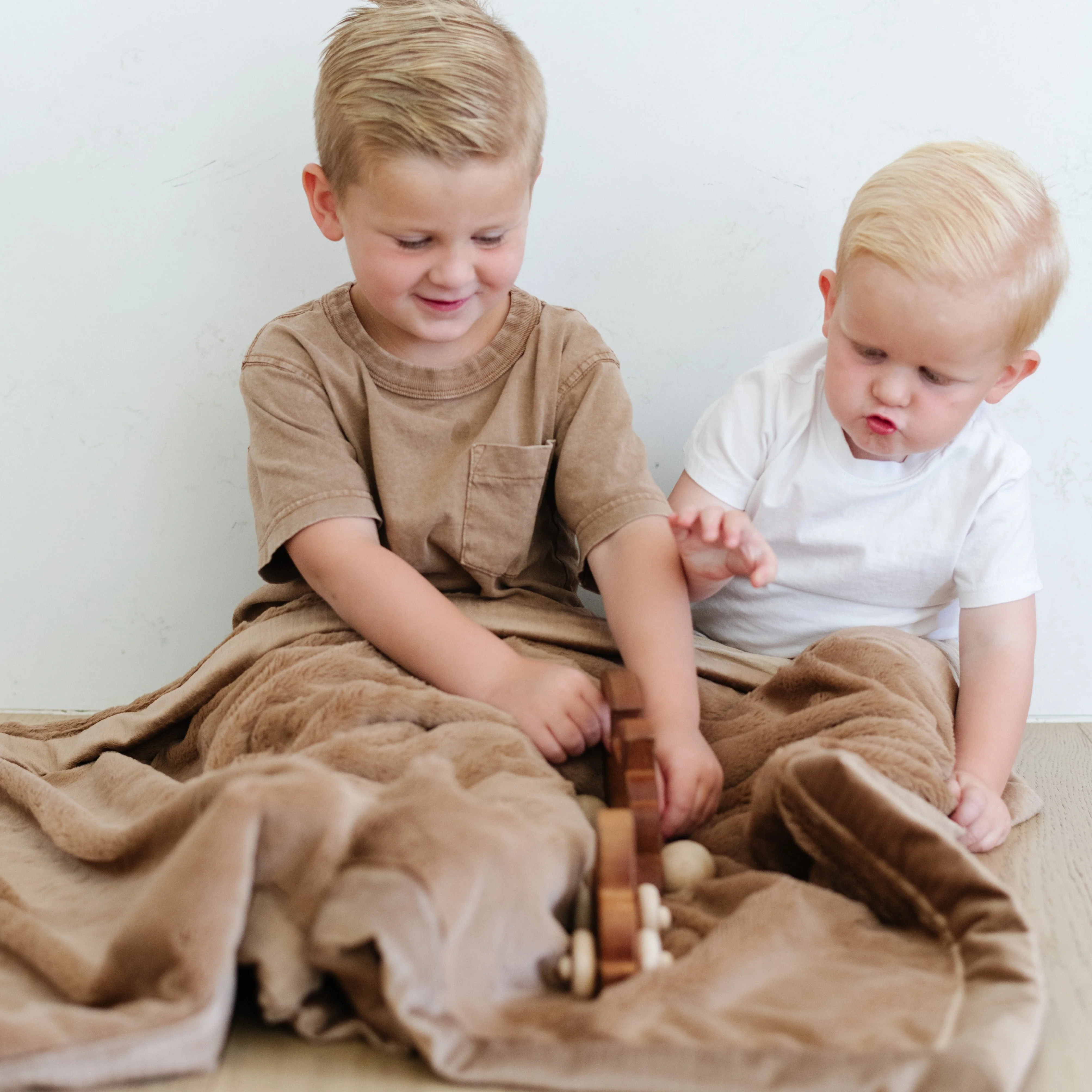 LUSH TODDLER BLANKETS - Image 86