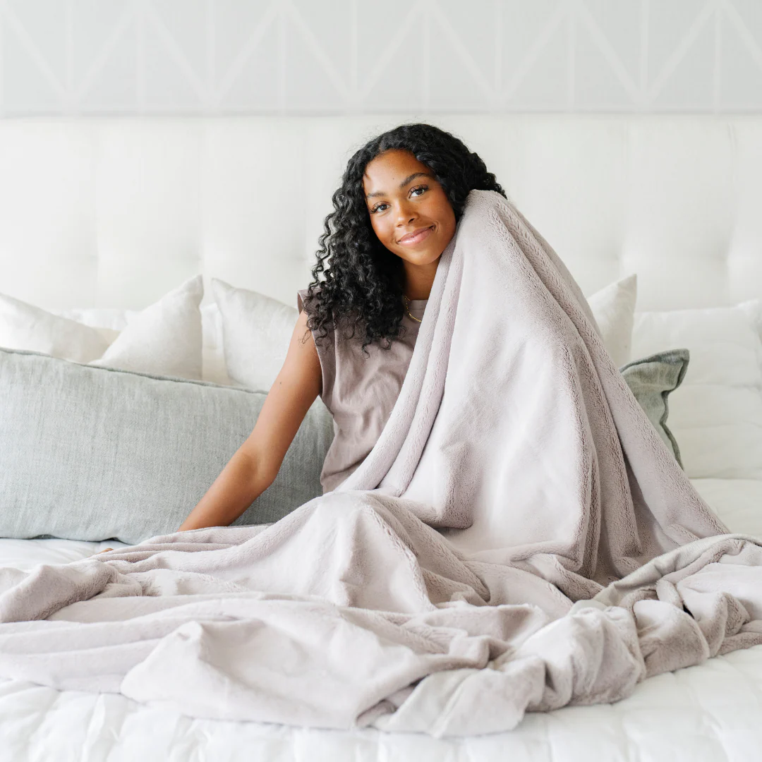 LUSH XL BLANKETS - Image 2