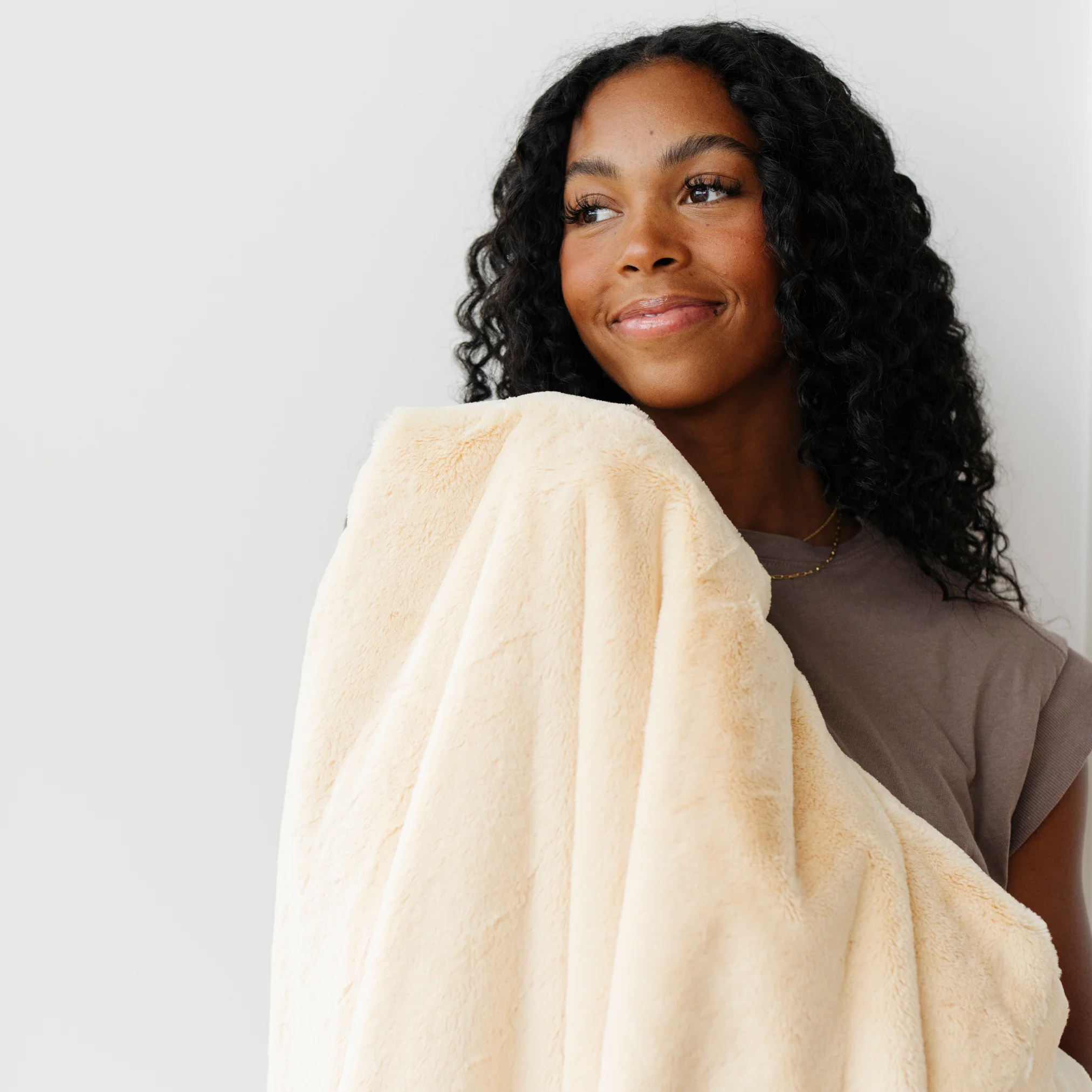 LUSH XL BLANKETS - Image 92