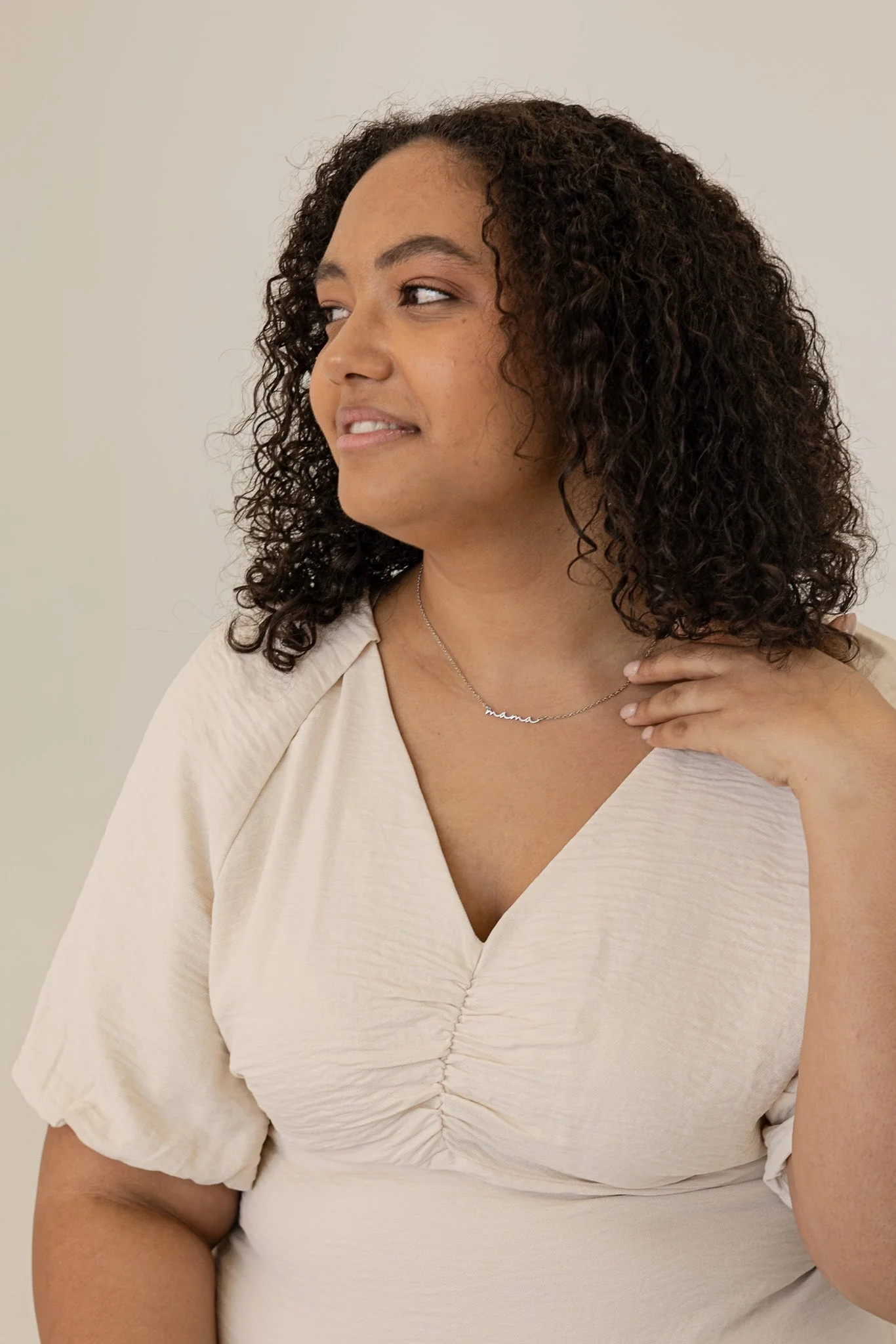 "Mama" Necklace - Image 6