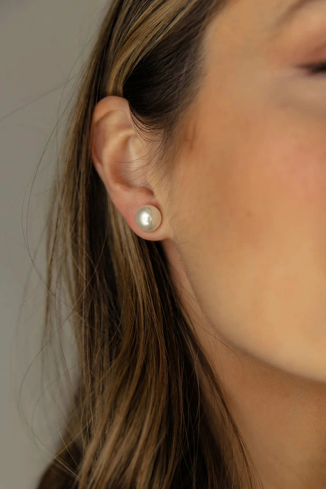 Marina Pearl Earrings - Image 7
