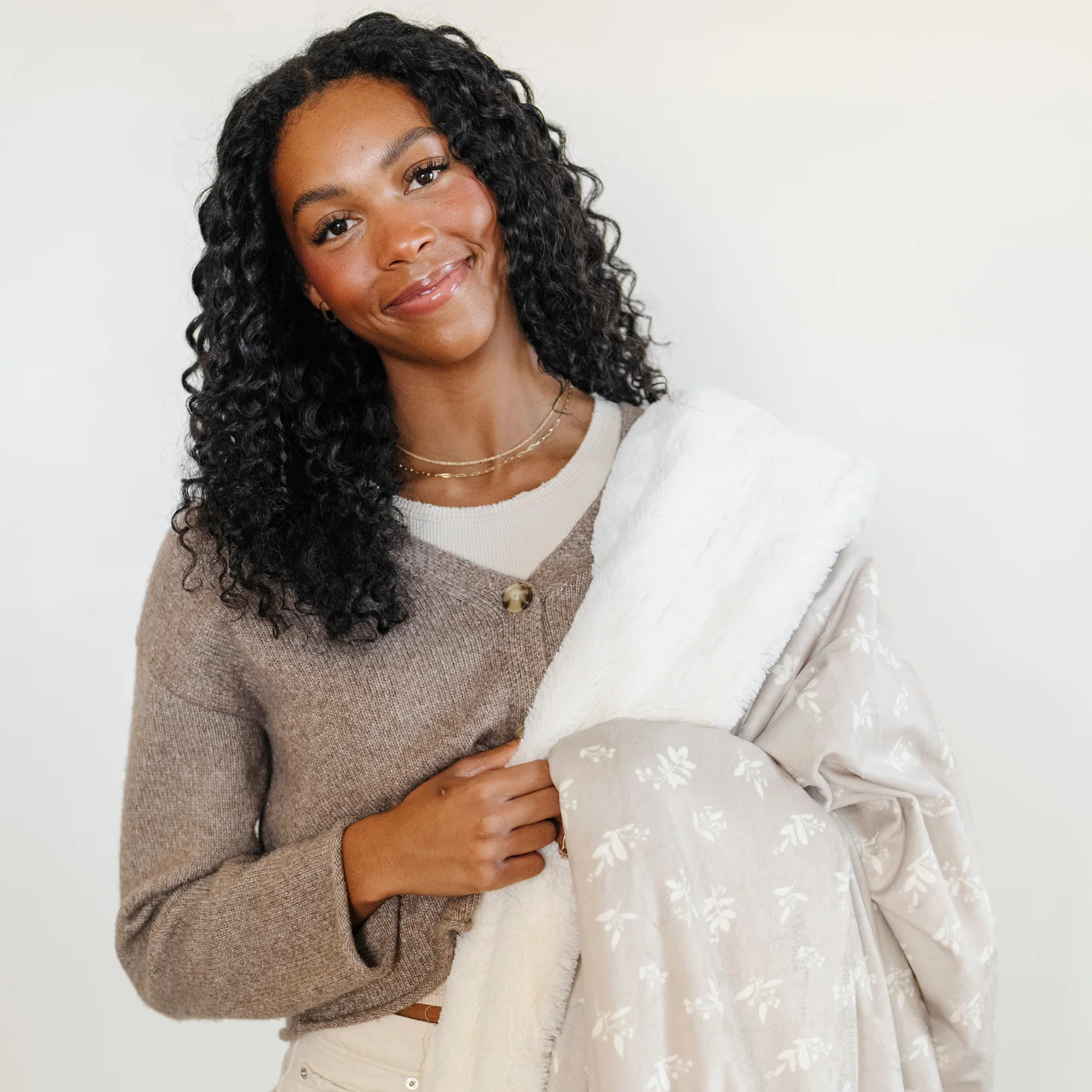 MINKY/LUSH THROW BLANKETS - Image 13