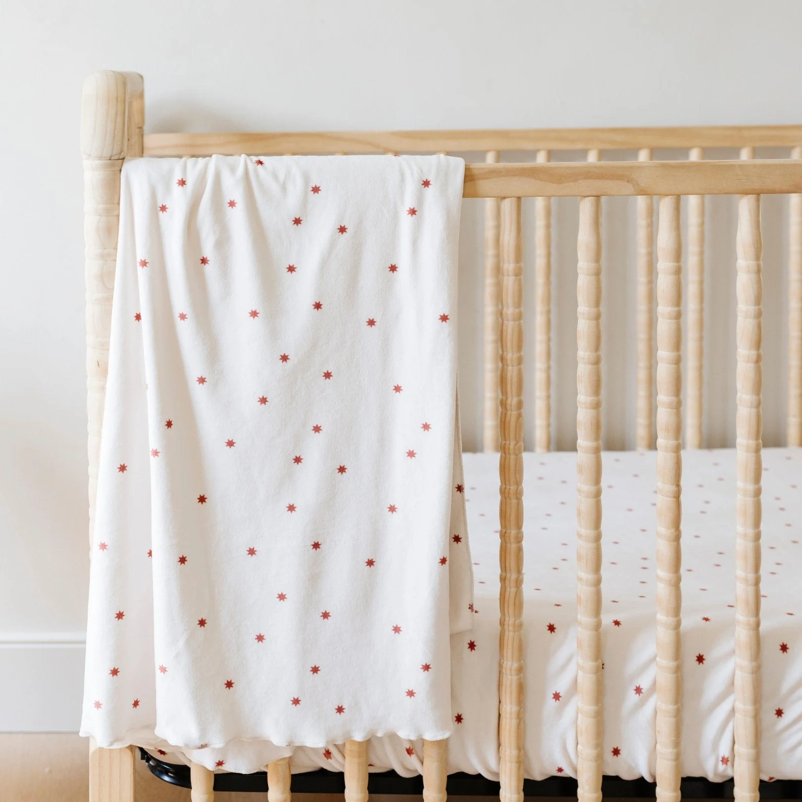 MINKY STRETCH LUXE CRIB SHEETS - Image 14