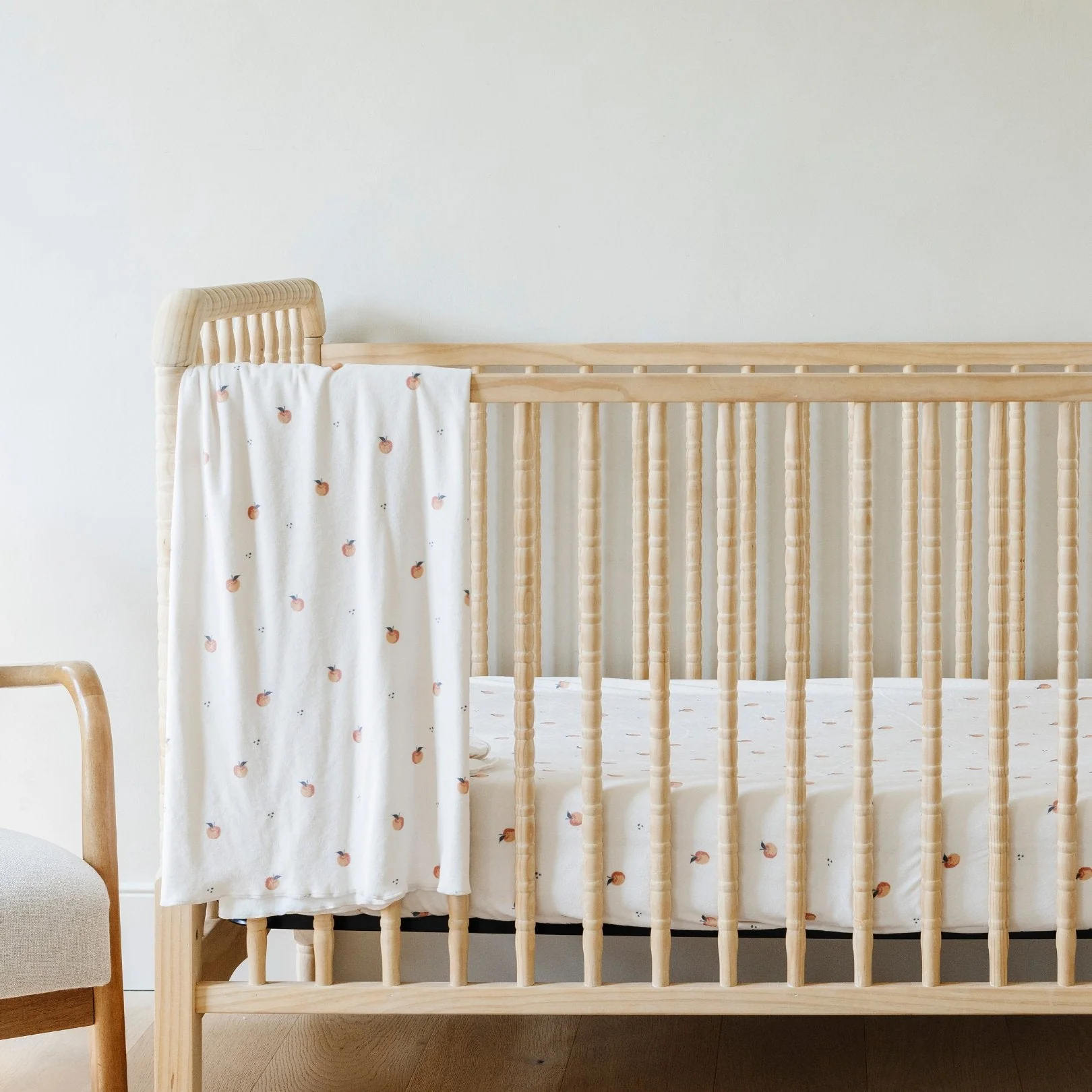 MINKY STRETCH LUXE CRIB SHEETS - Image 9