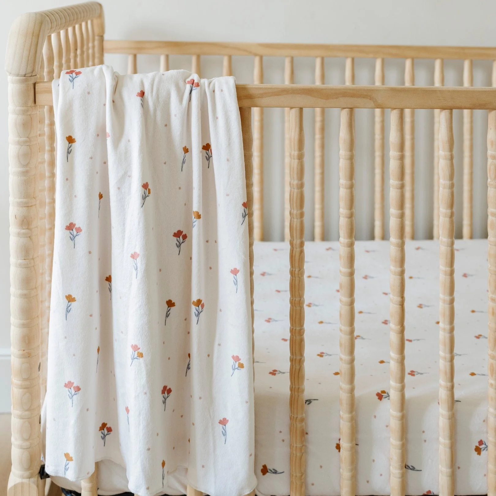MINKY STRETCH LUXE SWADDLE/BLANKET - Image 2