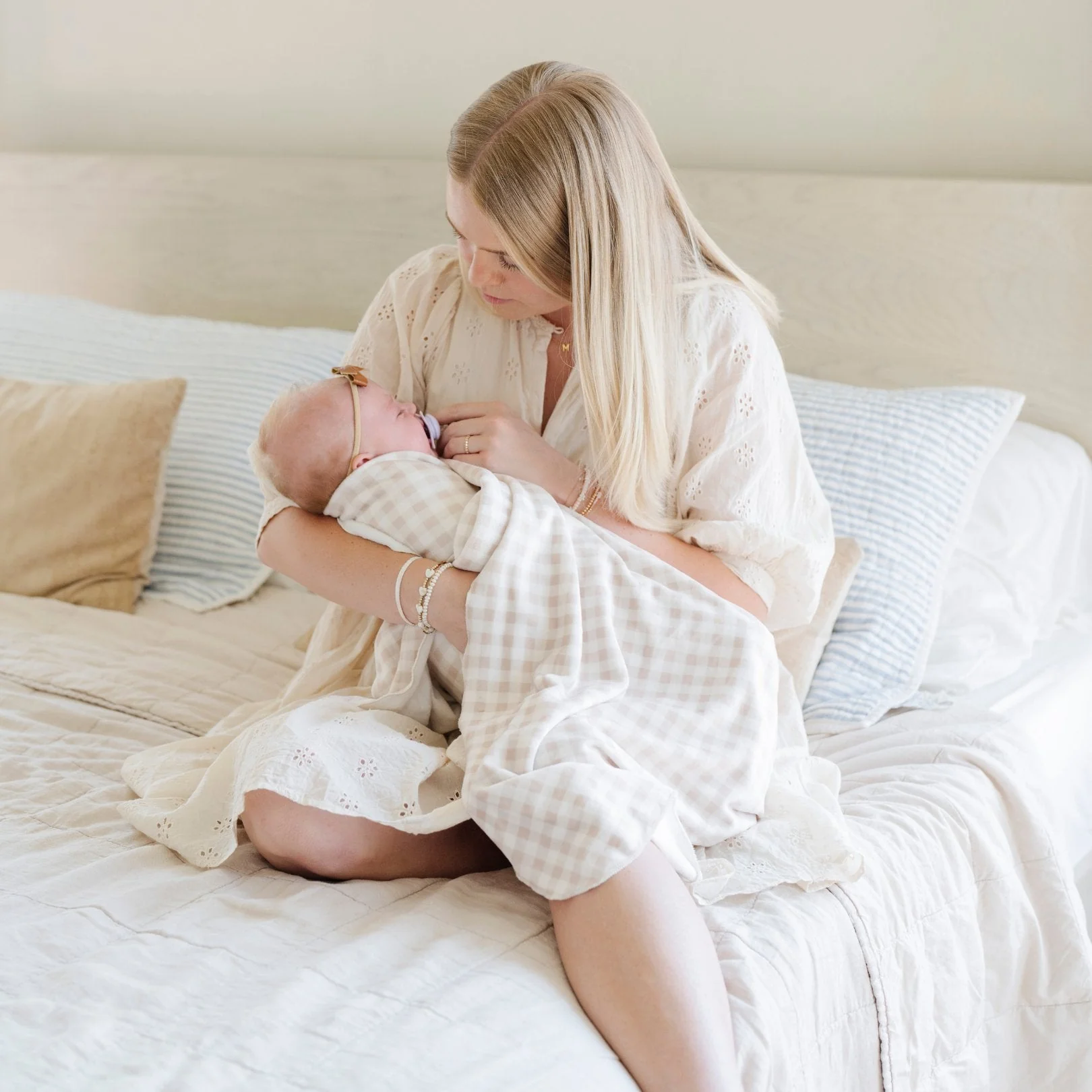 MINKY STRETCH LUXE SWADDLE/BLANKET - Image 26