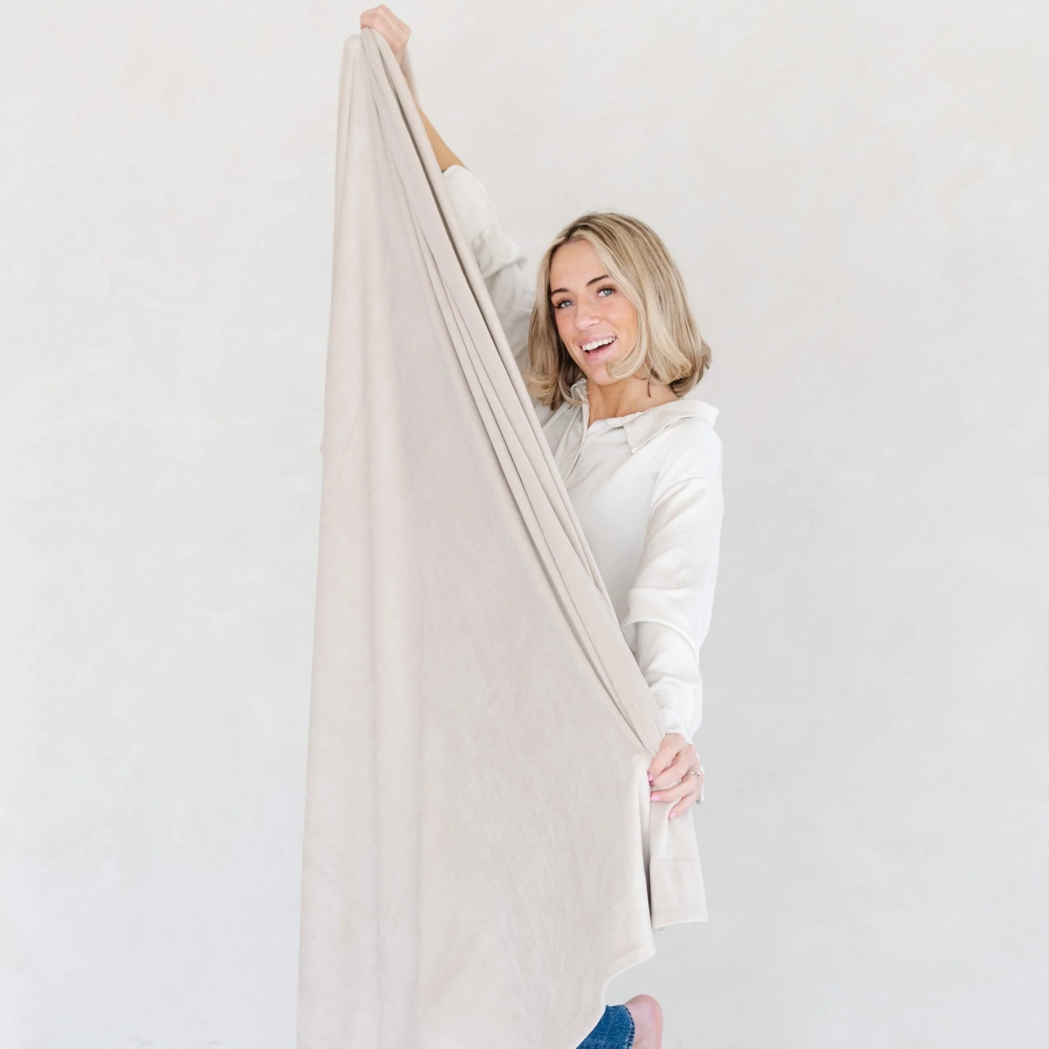 MINKY STRETCH THROW BLANKETS - Image 12