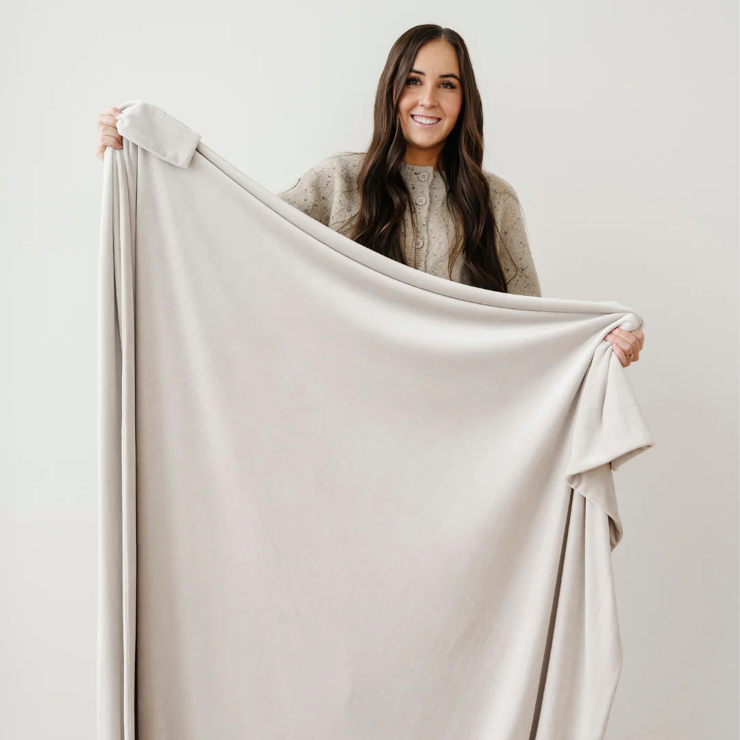 MINKY STRETCH THROW BLANKETS - Image 9
