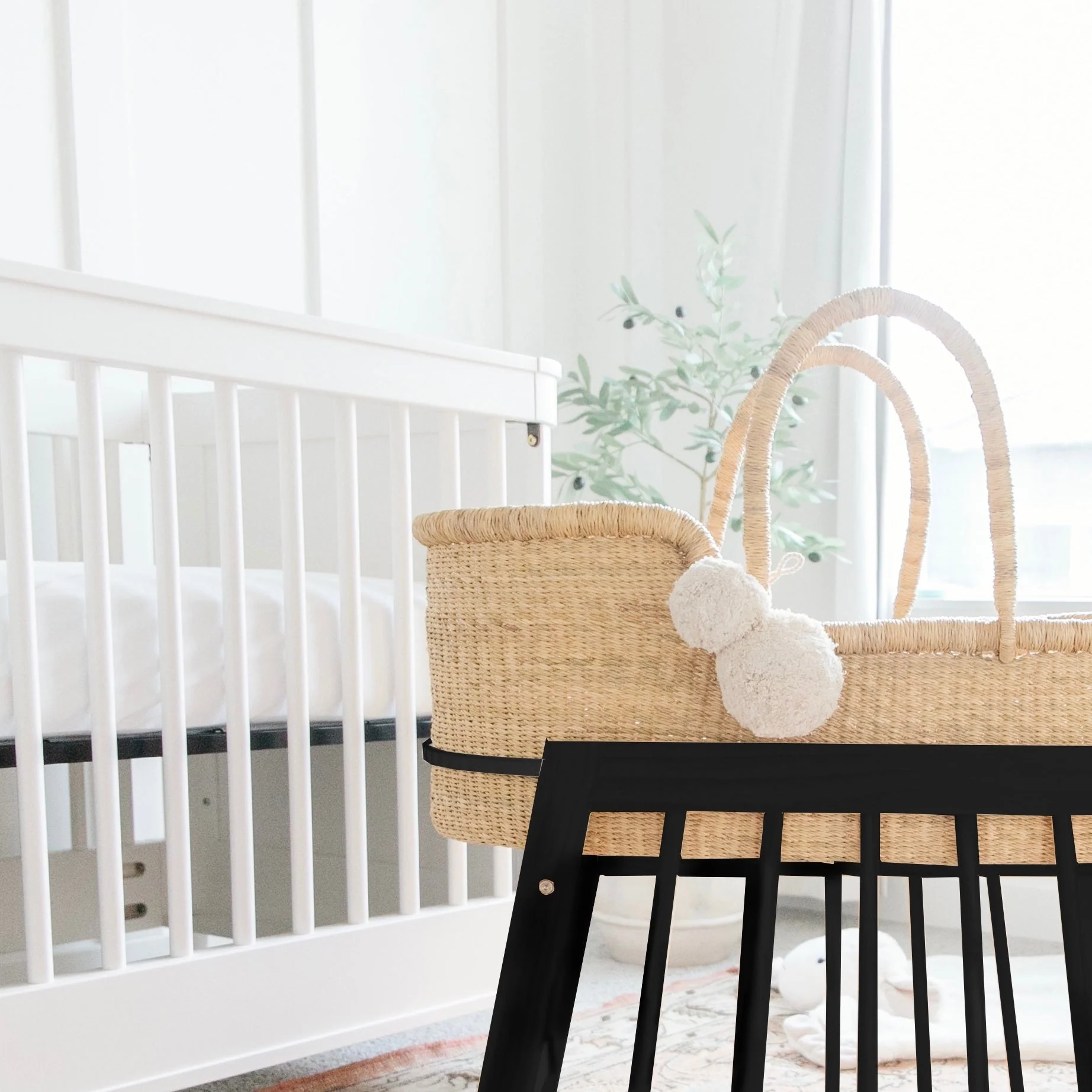 Modern Rocking<br> Moses Bassinet Stand<br>with brake<br>Black - Image 2