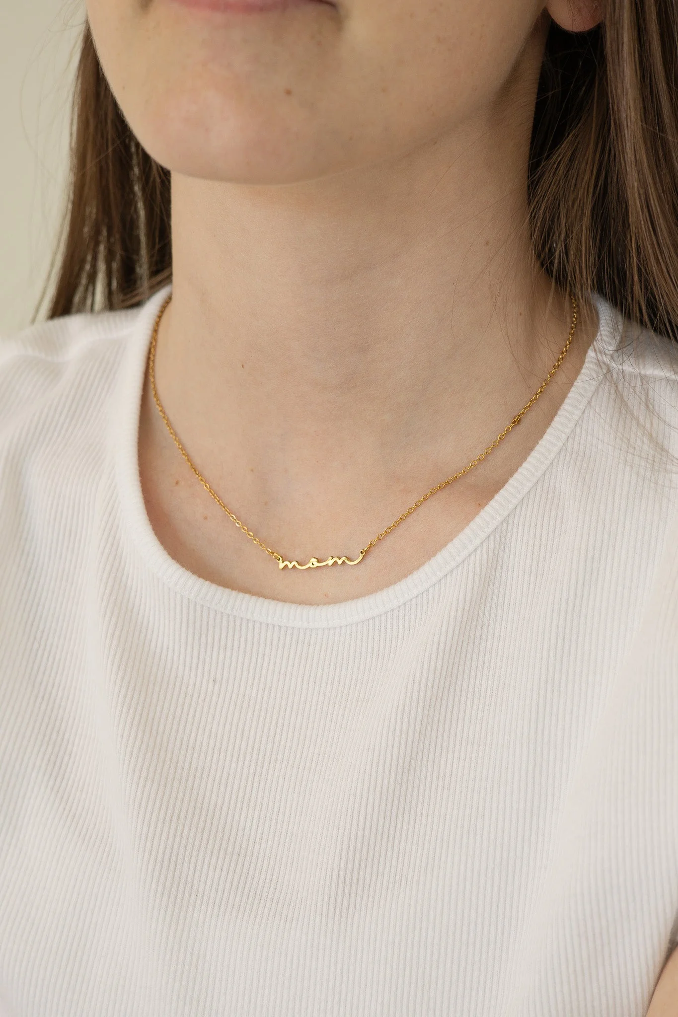 "Mom" Necklace - Image 2