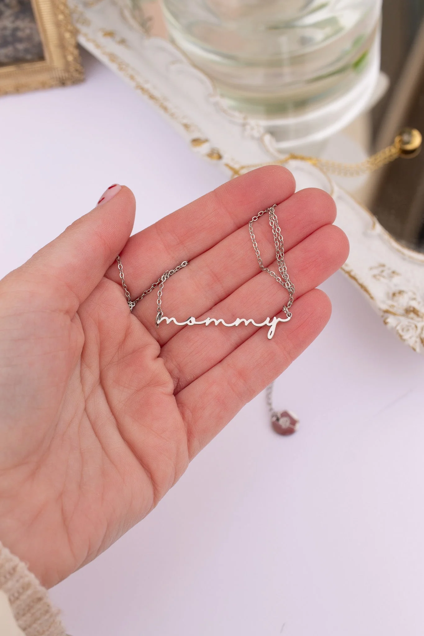 "Mommy" Necklace - Image 3