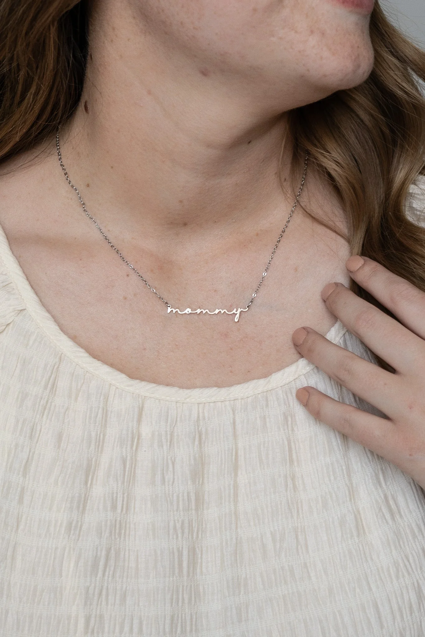 "Mommy" Necklace - Image 4