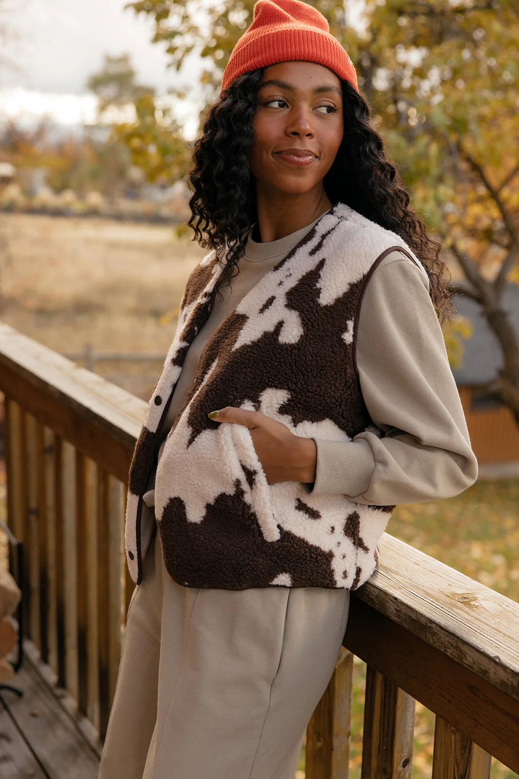 Moo Mood Sherpa Vest - Image 2