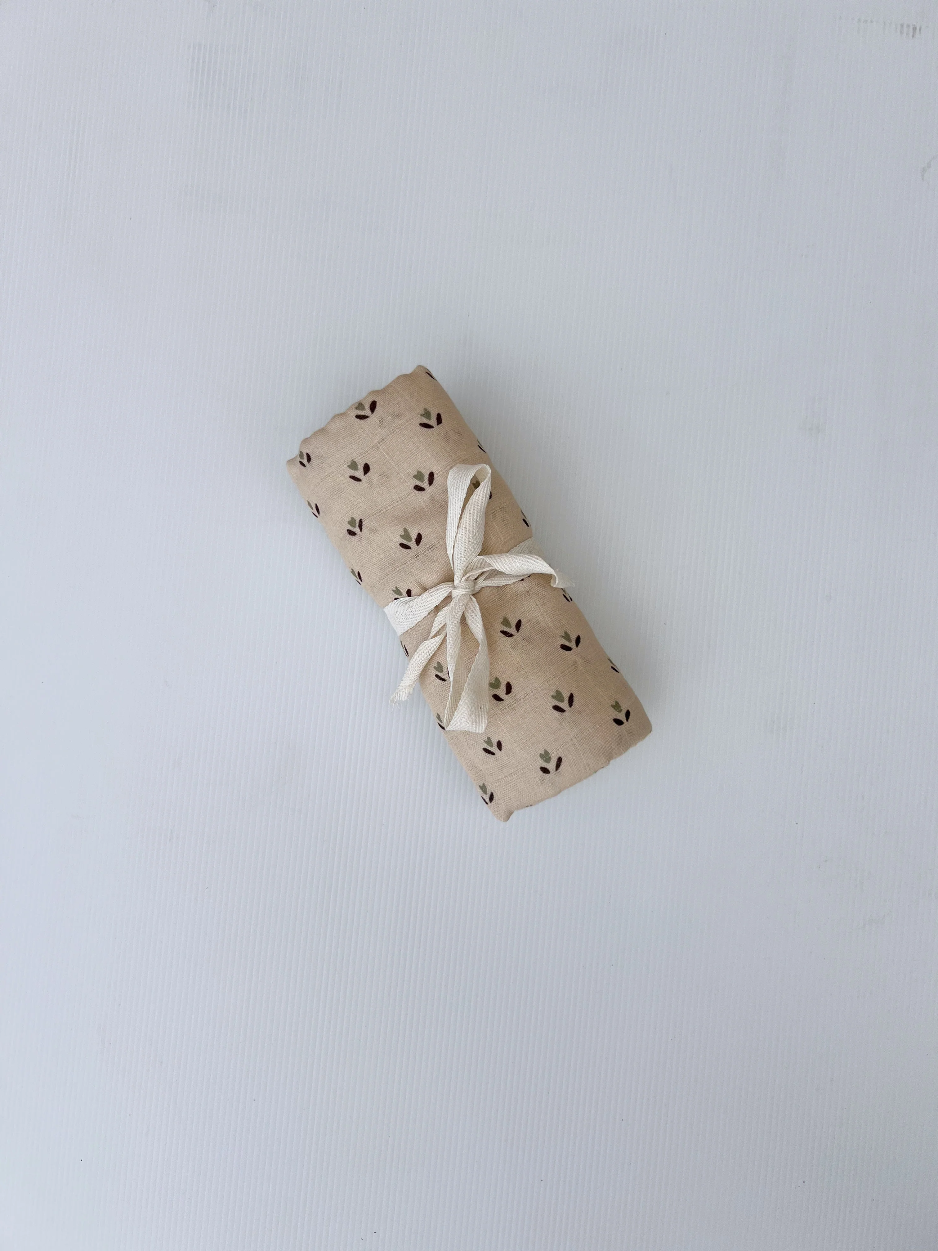Muslin Swaddle | Flora - Image 3