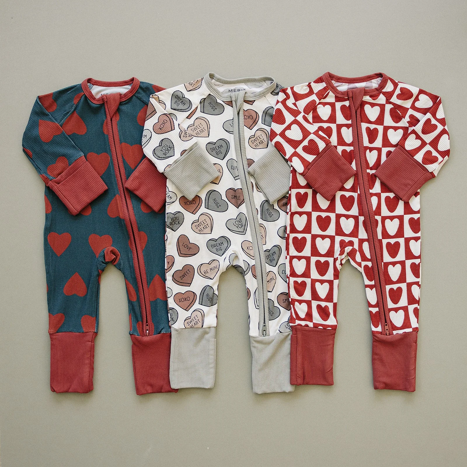 Navy + Red Hearts Ribbed Bamboo Zipper - Image 3