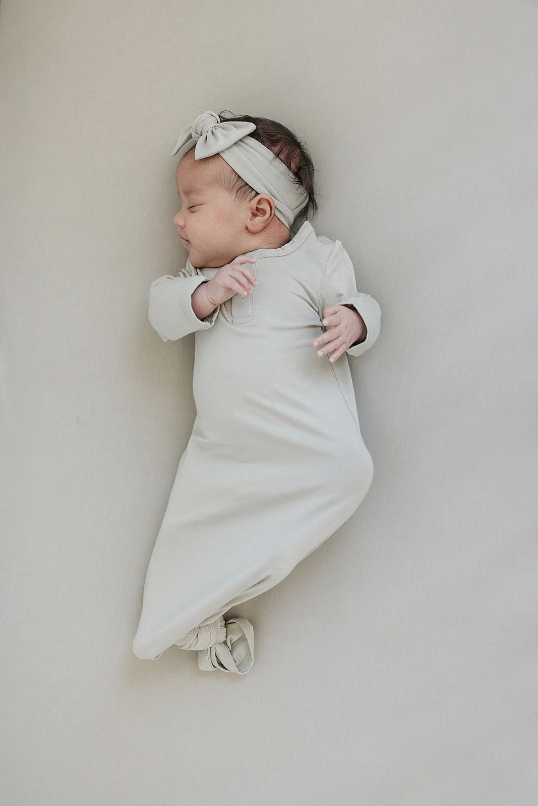 Oatmeal Bamboo Stretch Crib Sheet - Image 3