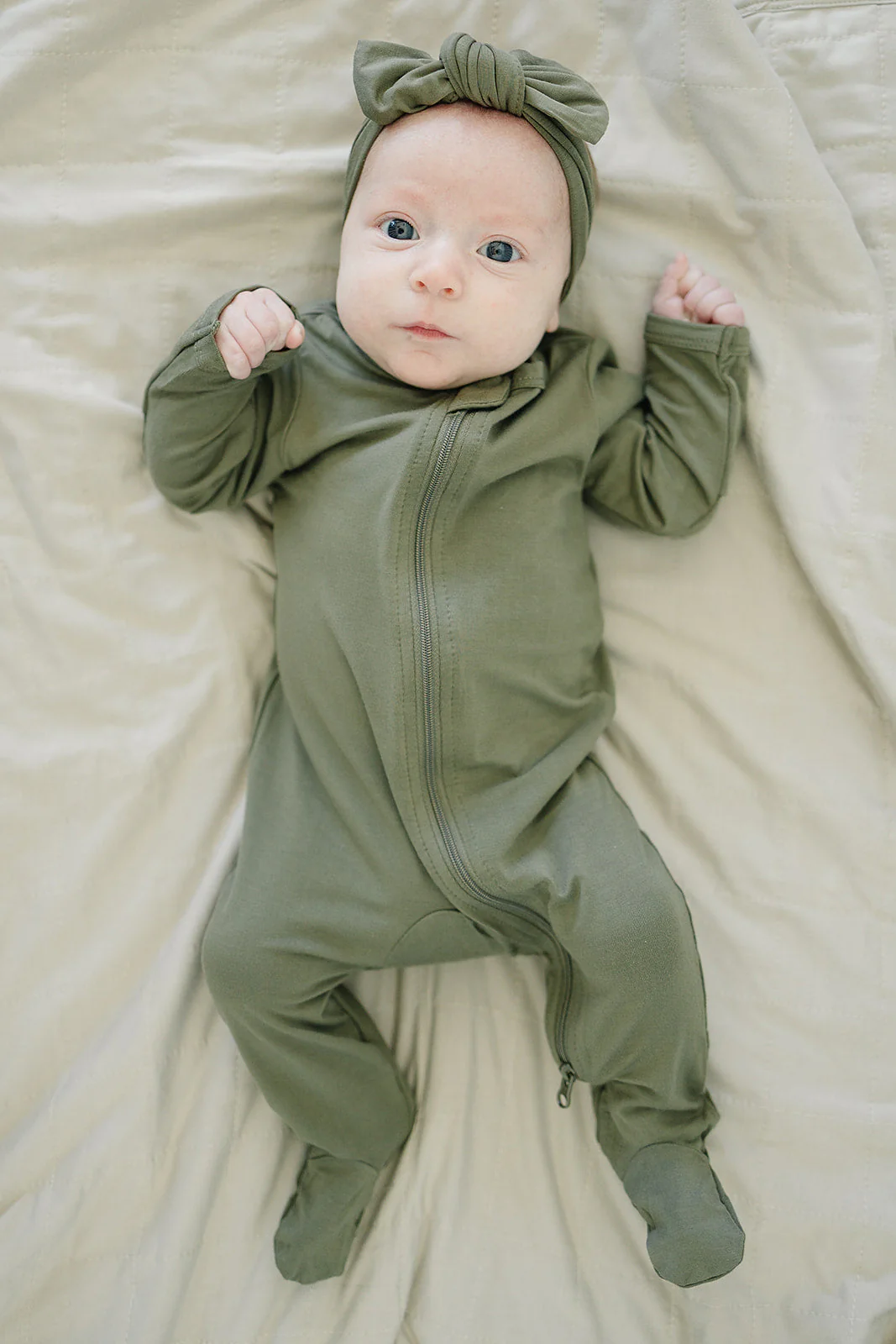 Olive Bamboo Zipper - Image 5