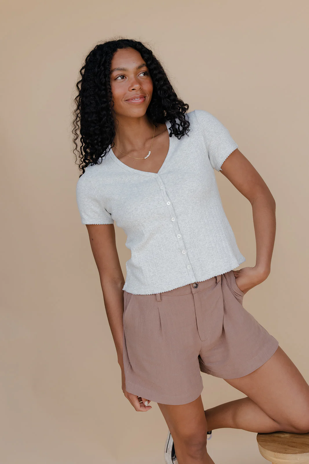 Outfit of the Day Linen Shorts - Image 4
