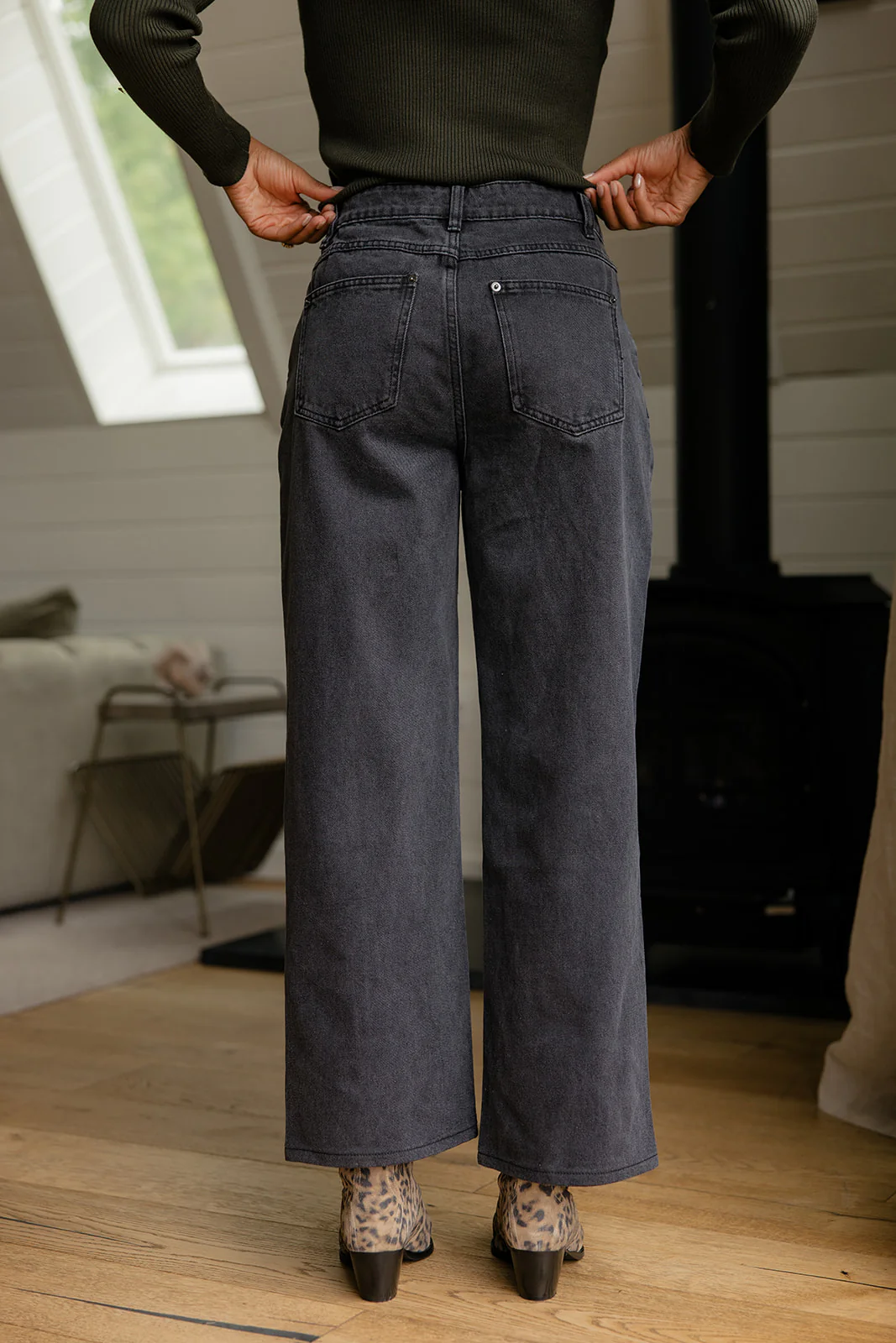 Parkway Pleated Jeans - Image 6