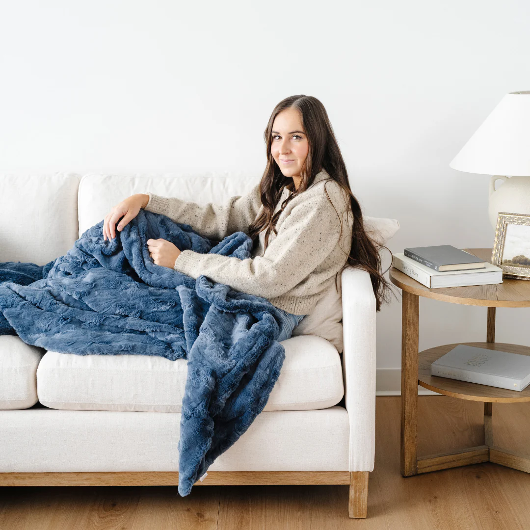 PATTERNED FAUX FUR THROW BLANKETS - Image 66