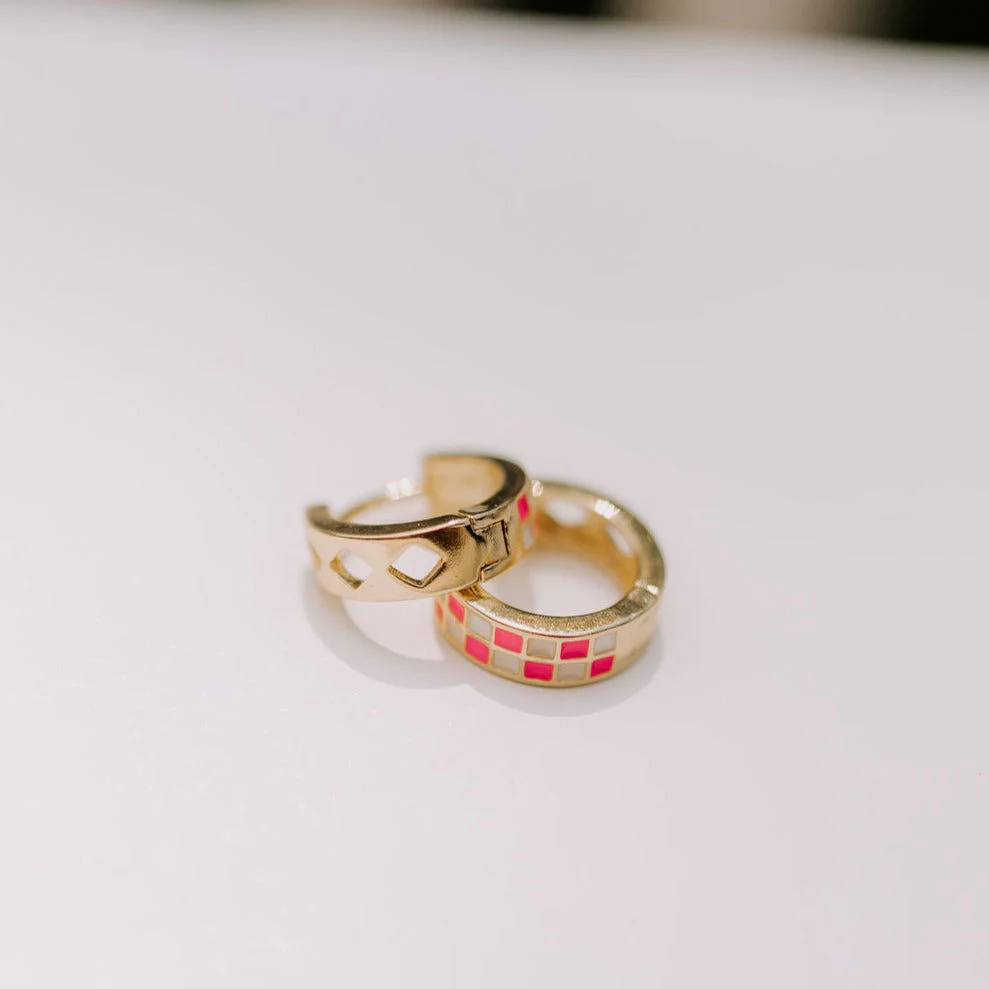 Pink & White Checkered Hoops - Image 4