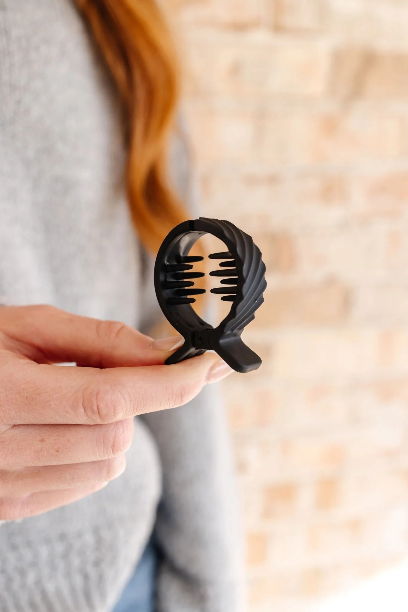 Ponytail Claw Clip - Image 14