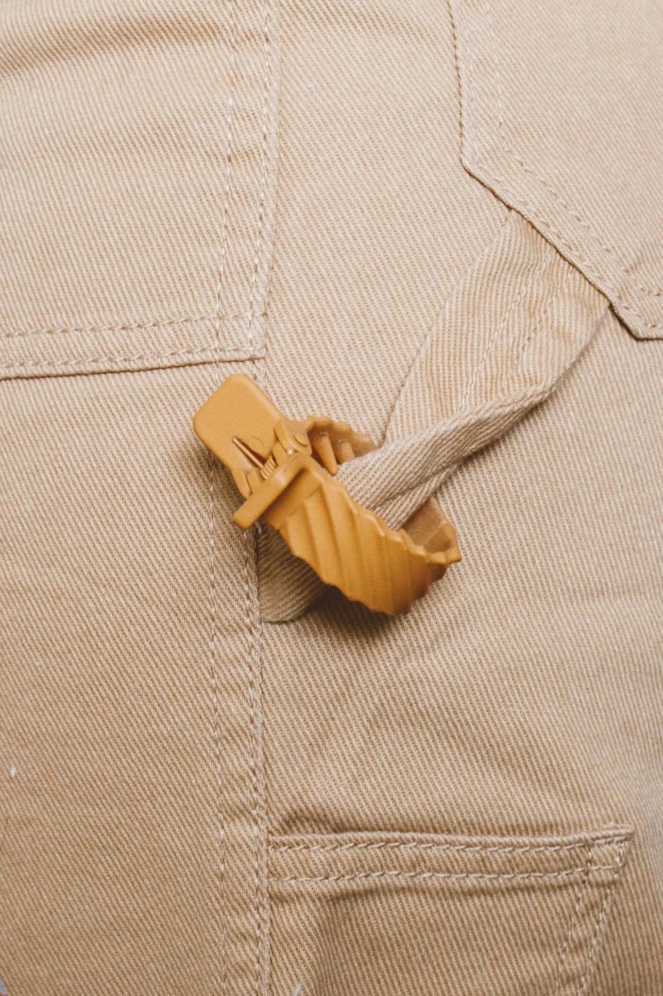 Ponytail Claw Clip - Image 18