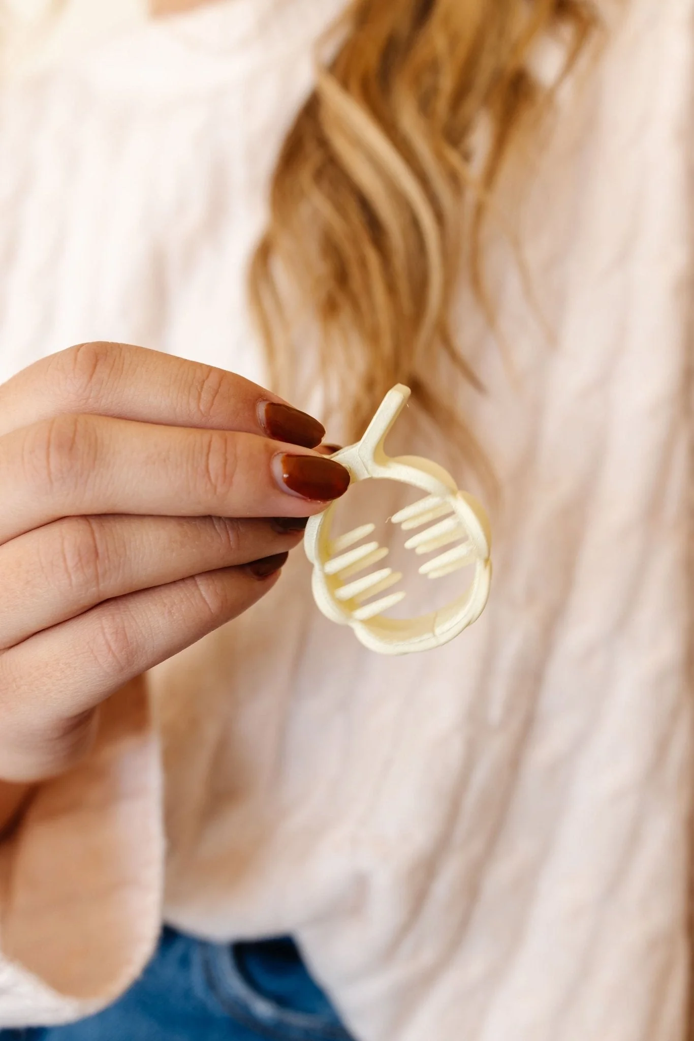 Ponytail Claw Clip - Image 8