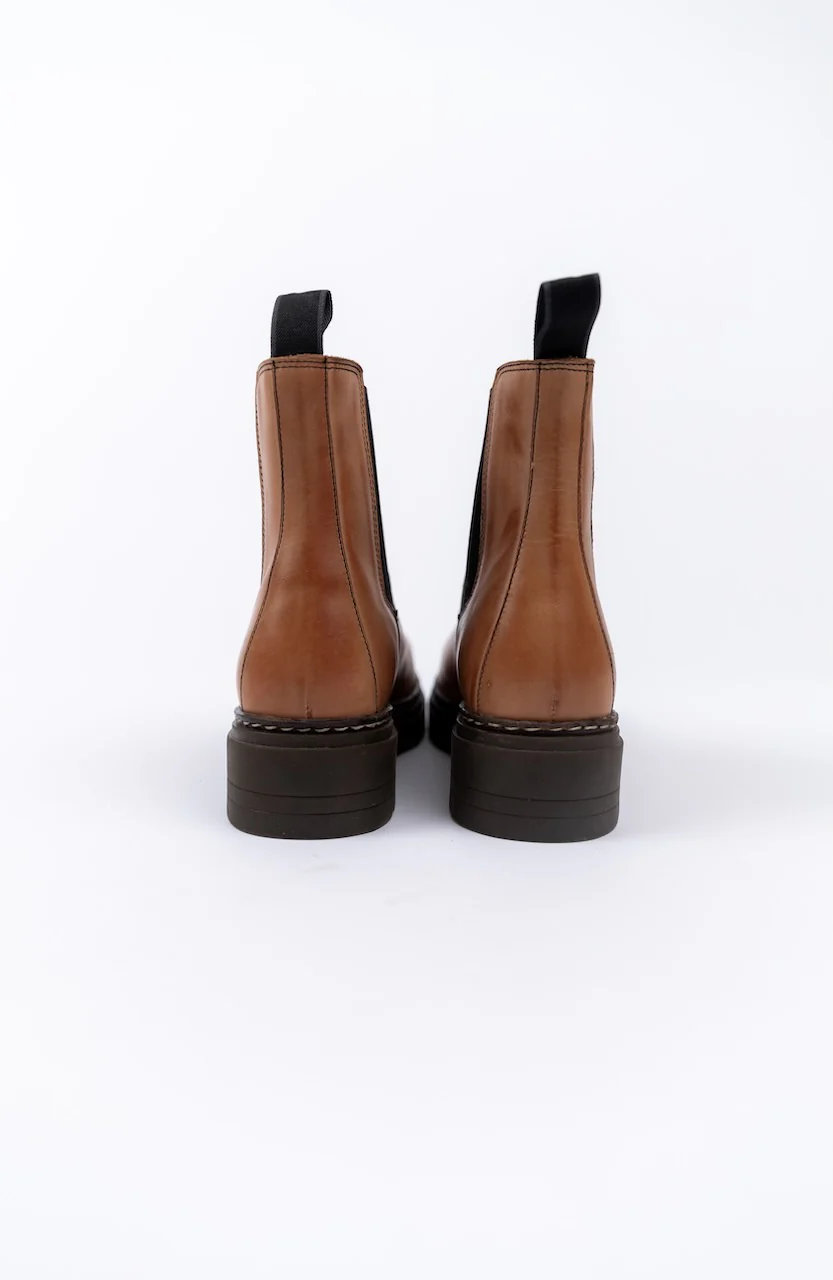 ROOLEE Flika Chelsea Boot - Image 25