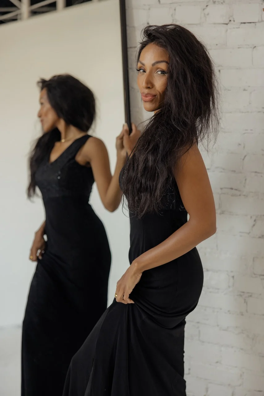 SALT Gala Timeless Sequin Detail Dress - Image 5
