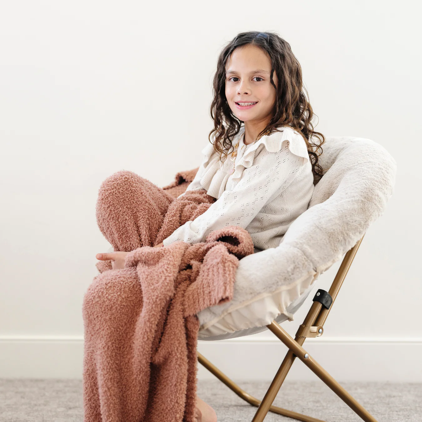 SAUCER CHAIR - Image 11
