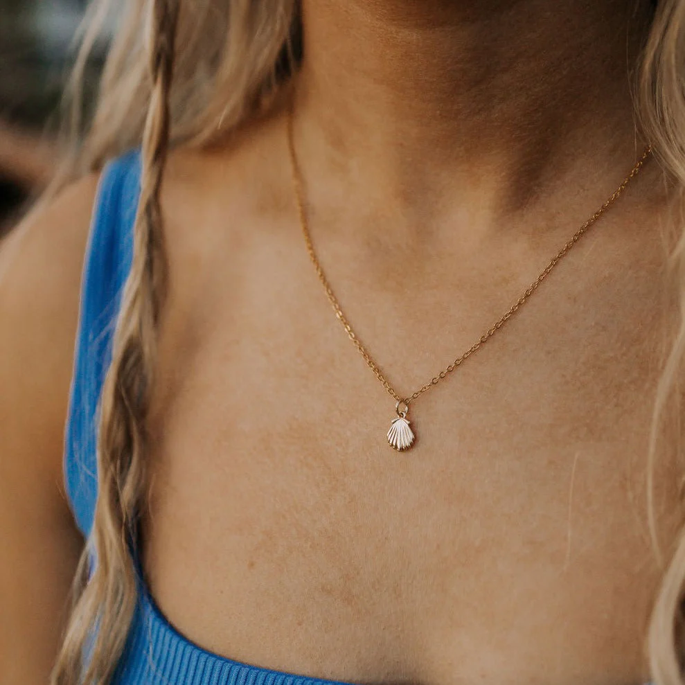 Sea Shell Necklace - Image 4