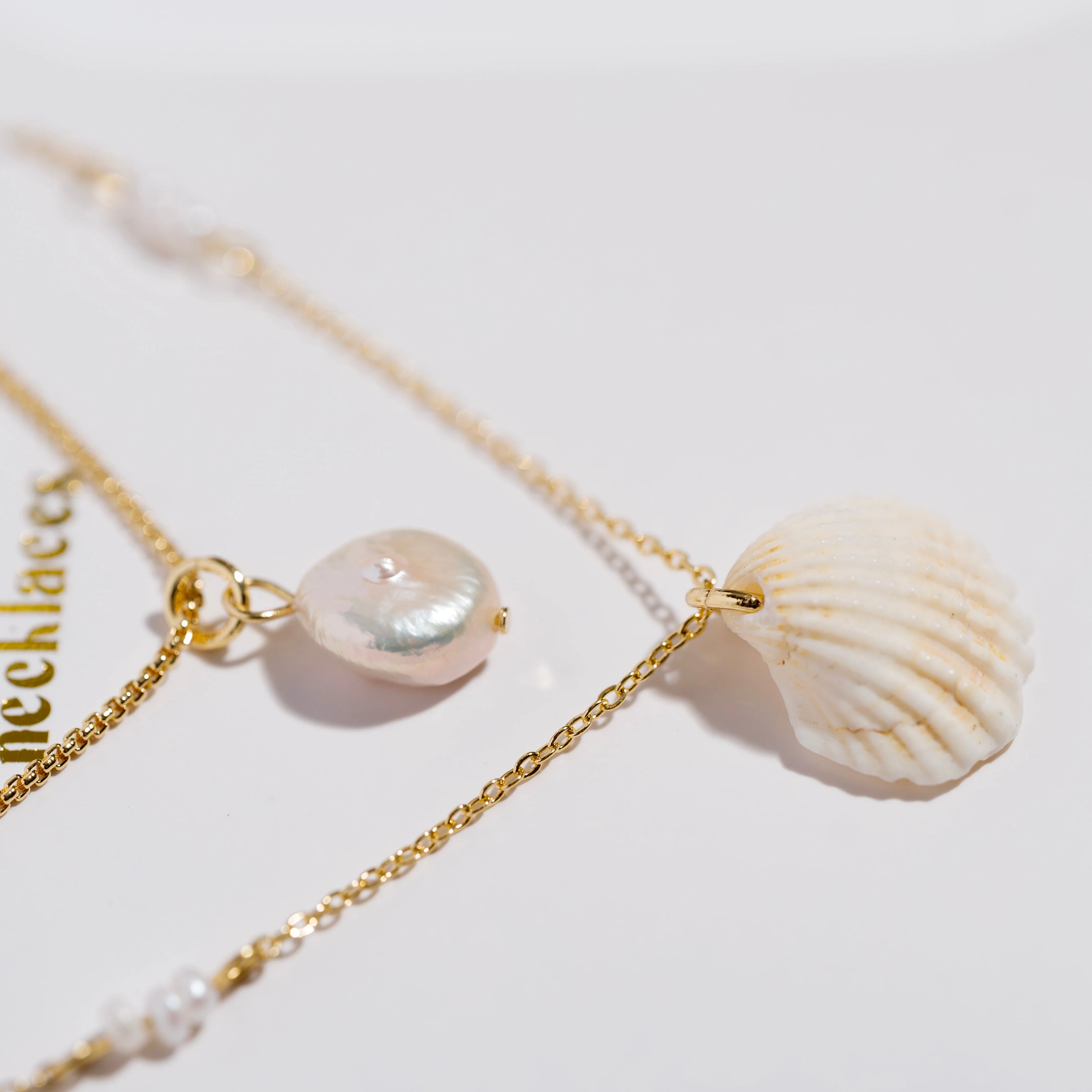 Shimmer Necklace Set - New - Image 3
