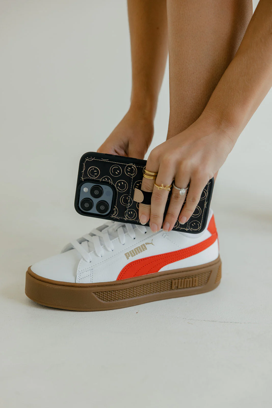 Smile Squad Loop Case - Image 6