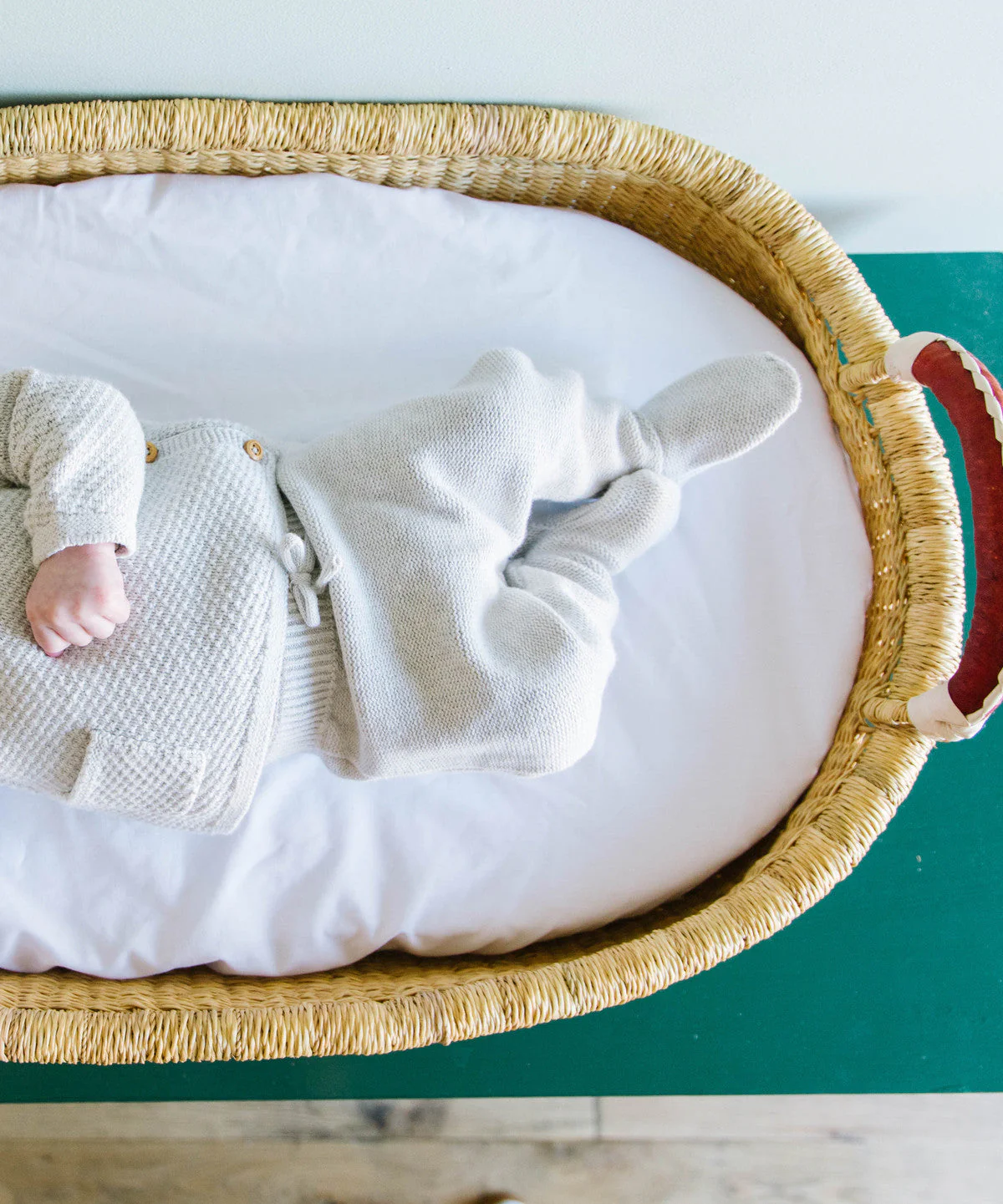 Spring Sparrow<br>Changing Basket<br>discontinued design - Image 2