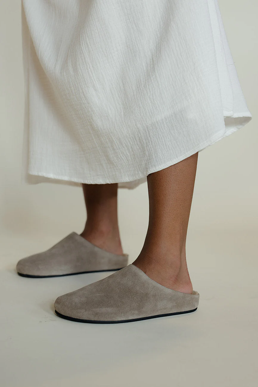 Steve Madden Fern Suede Clog - Image 2