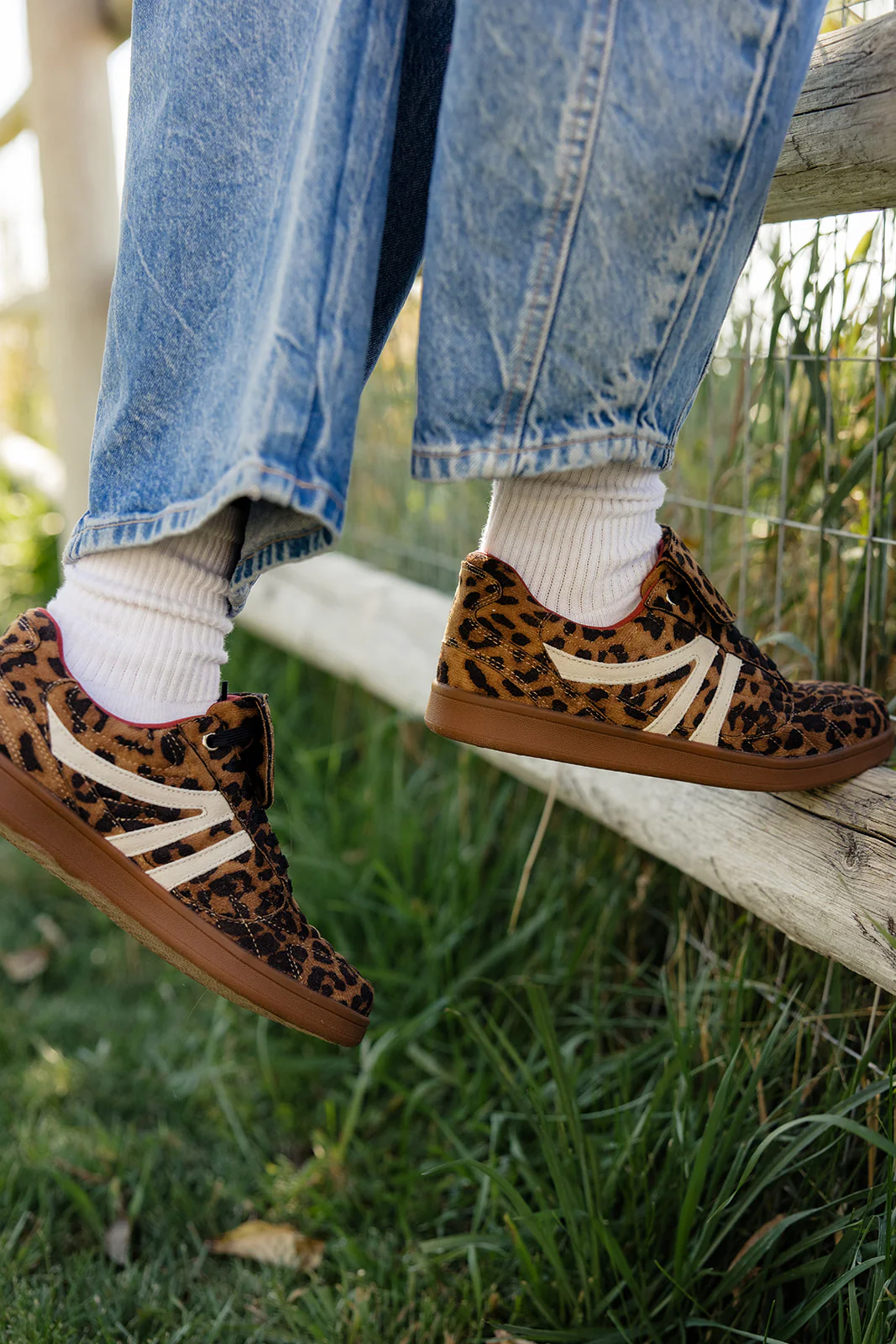 Steve Madden Madrid Sneakers - Image 4