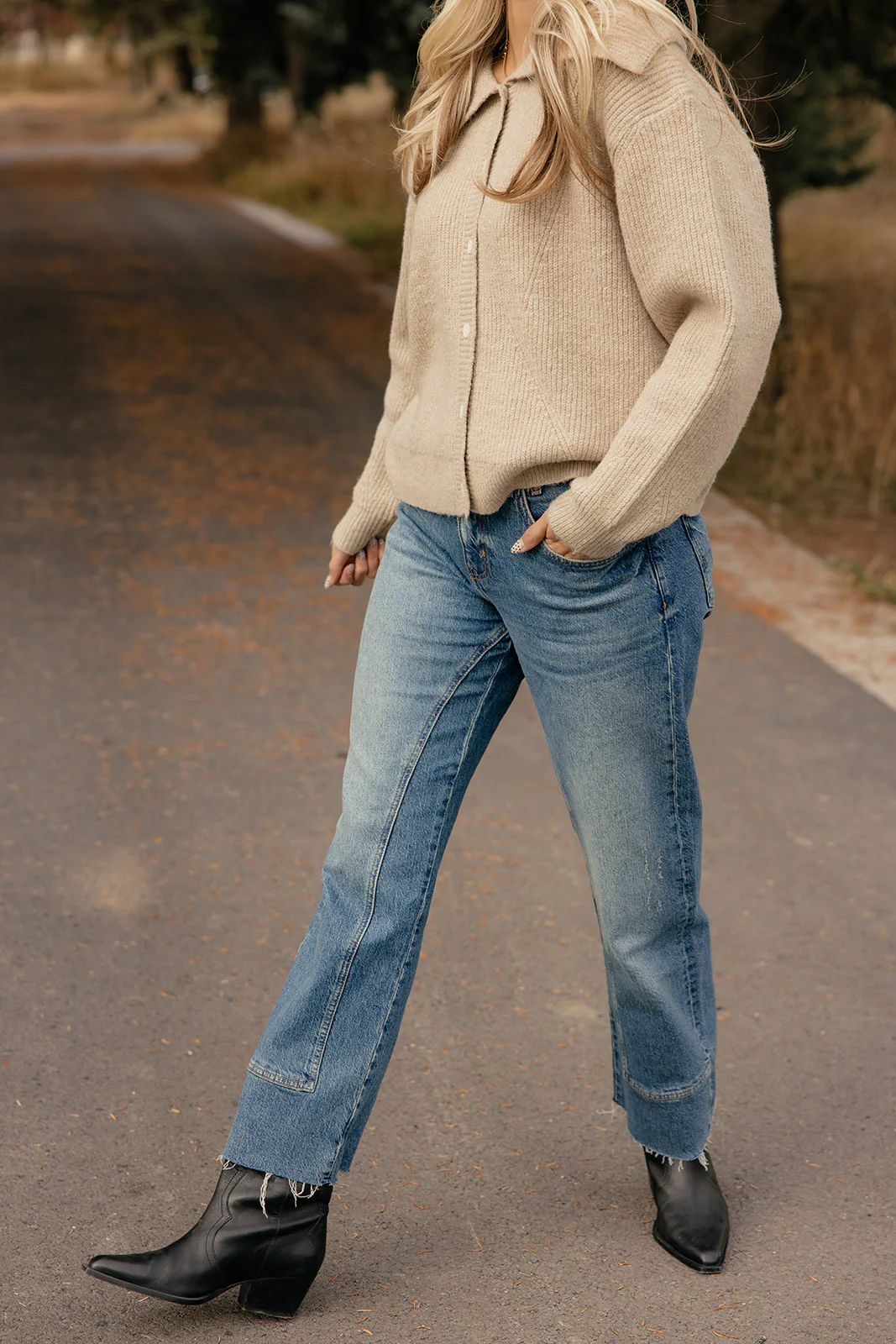 Stonebridge Collared Cardigan - Image 12