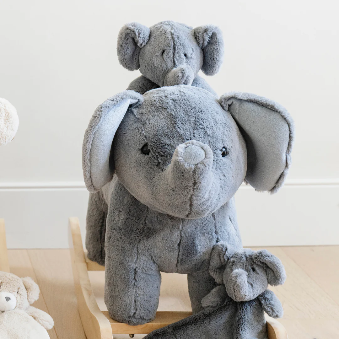 STUFFED ANIMALS - Image 17