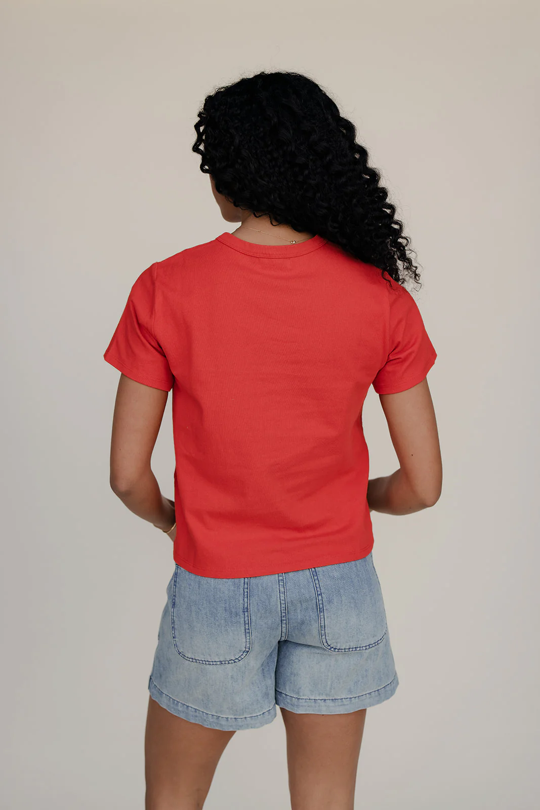 Sunset Basic Tee - Image 4