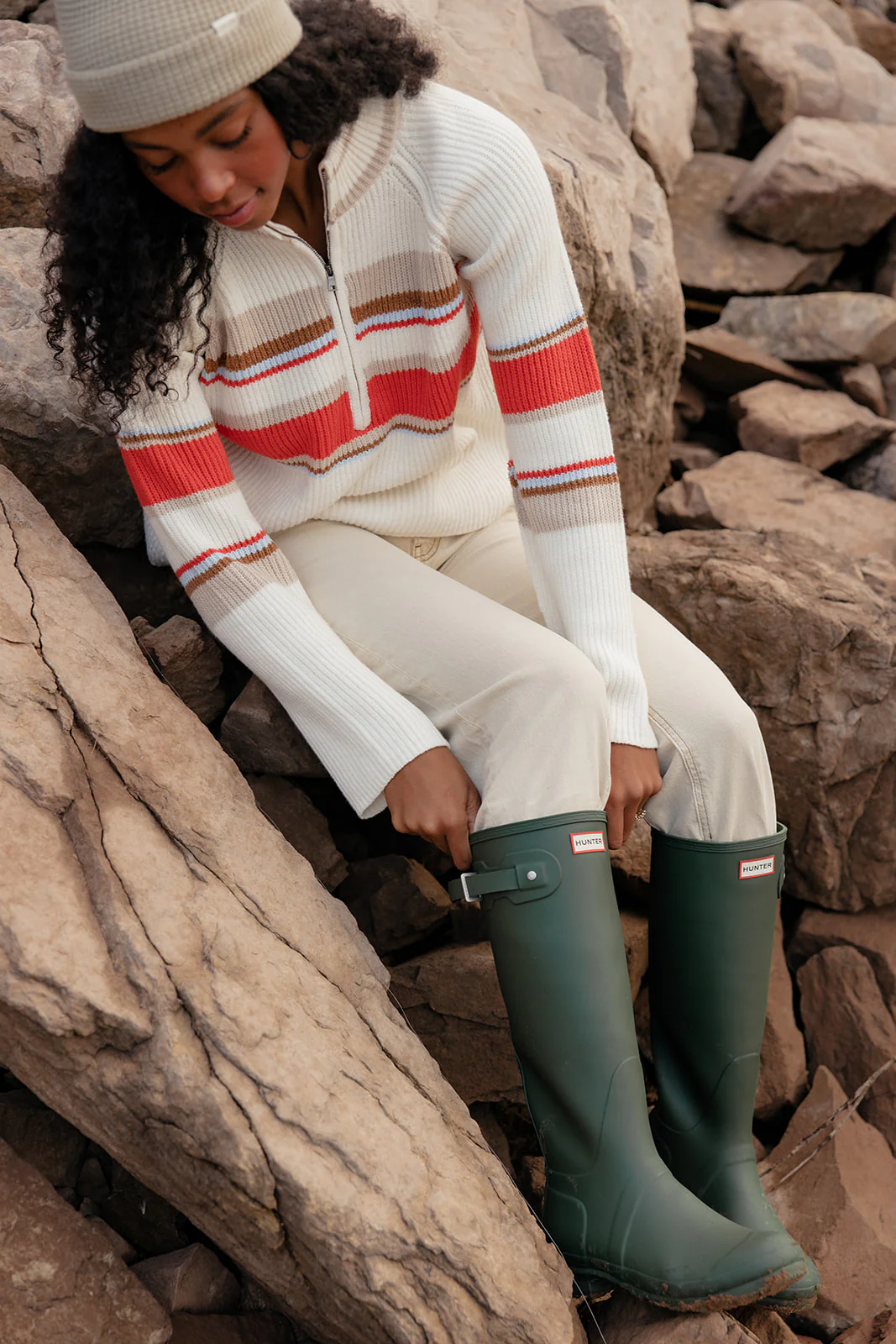 Sunset Boulevard Zip Henley Sweater - Image 7