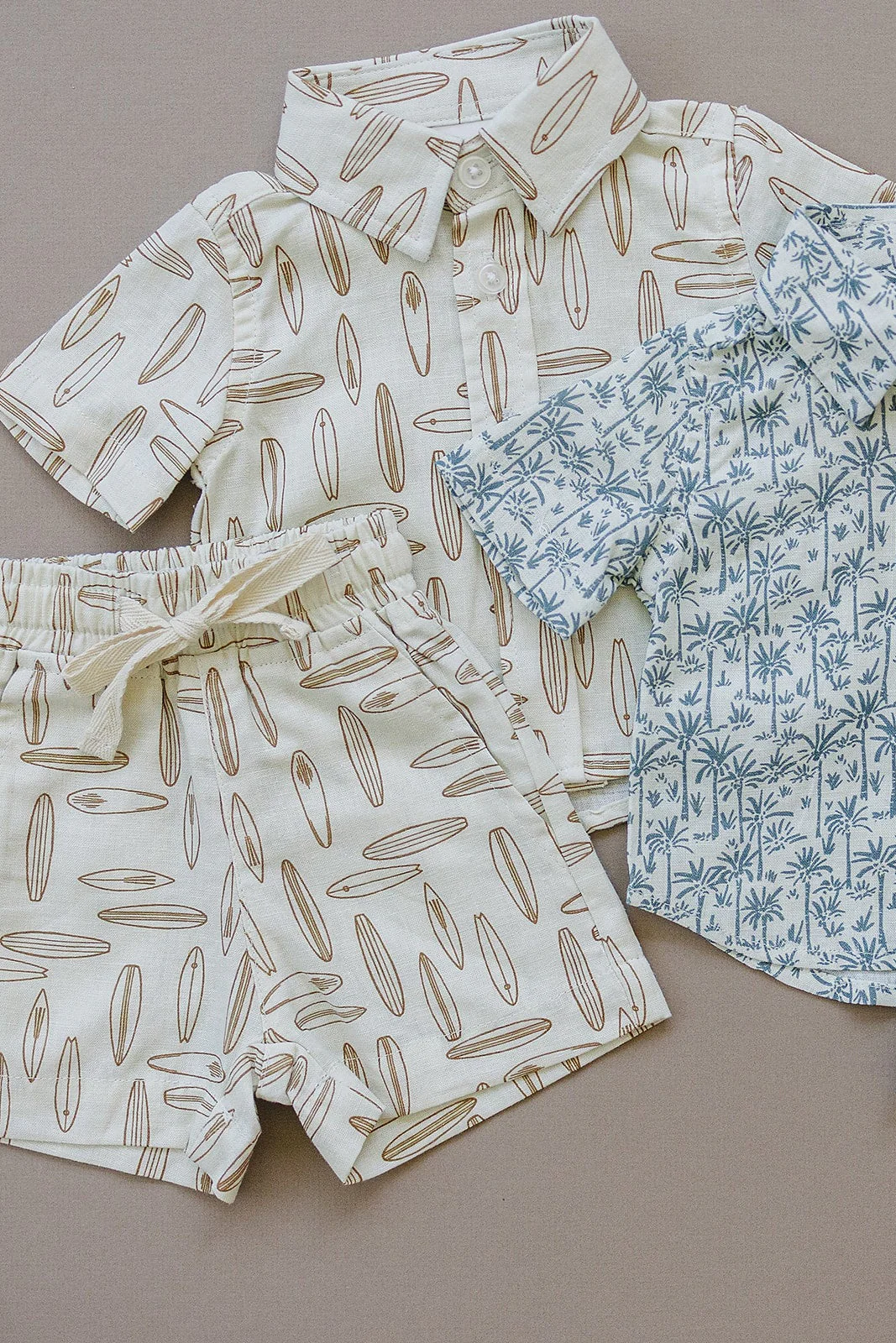 Surfboard Linen Button Up Shirt - Image 4