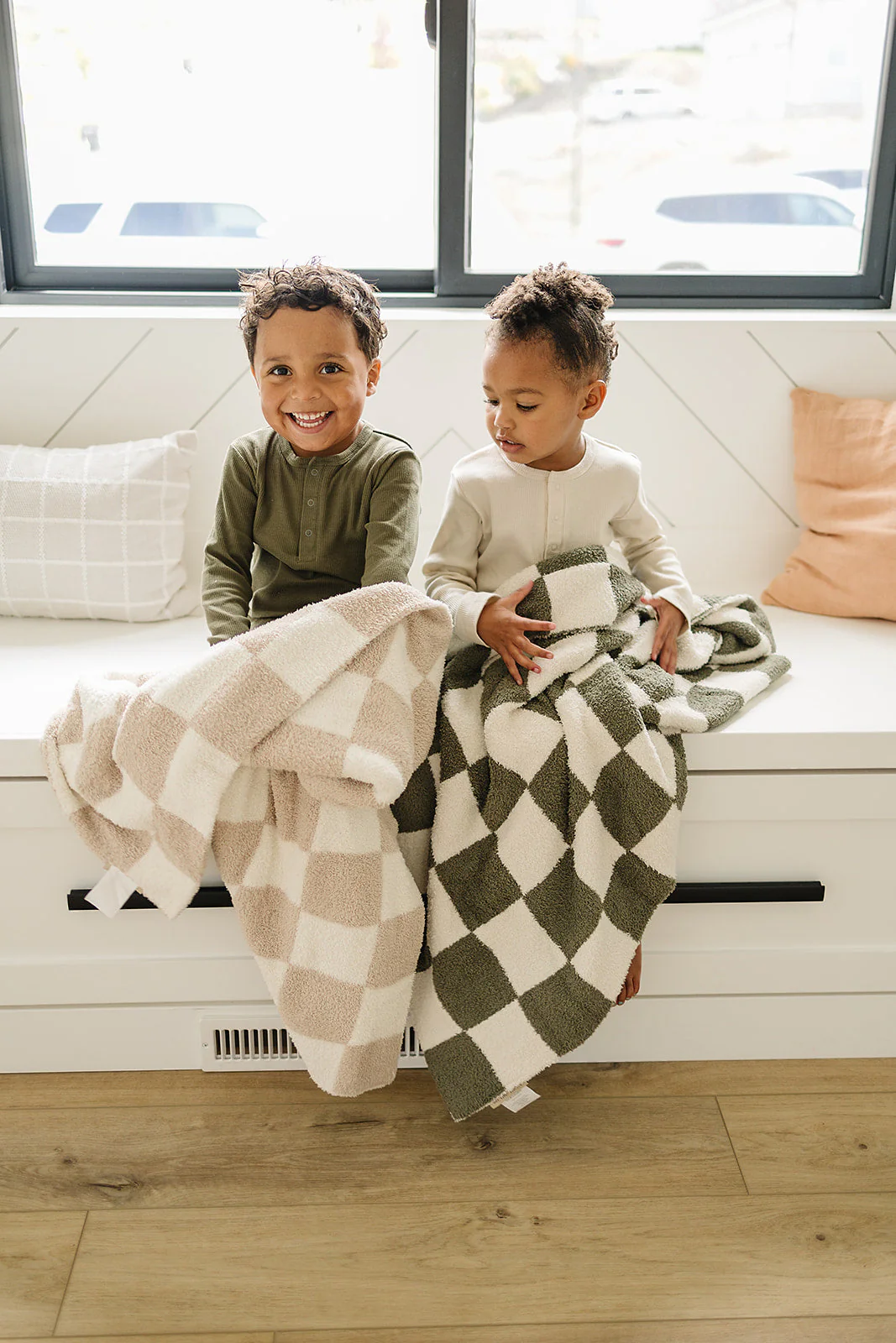 Taupe Checkered Plush Blanket - Image 11